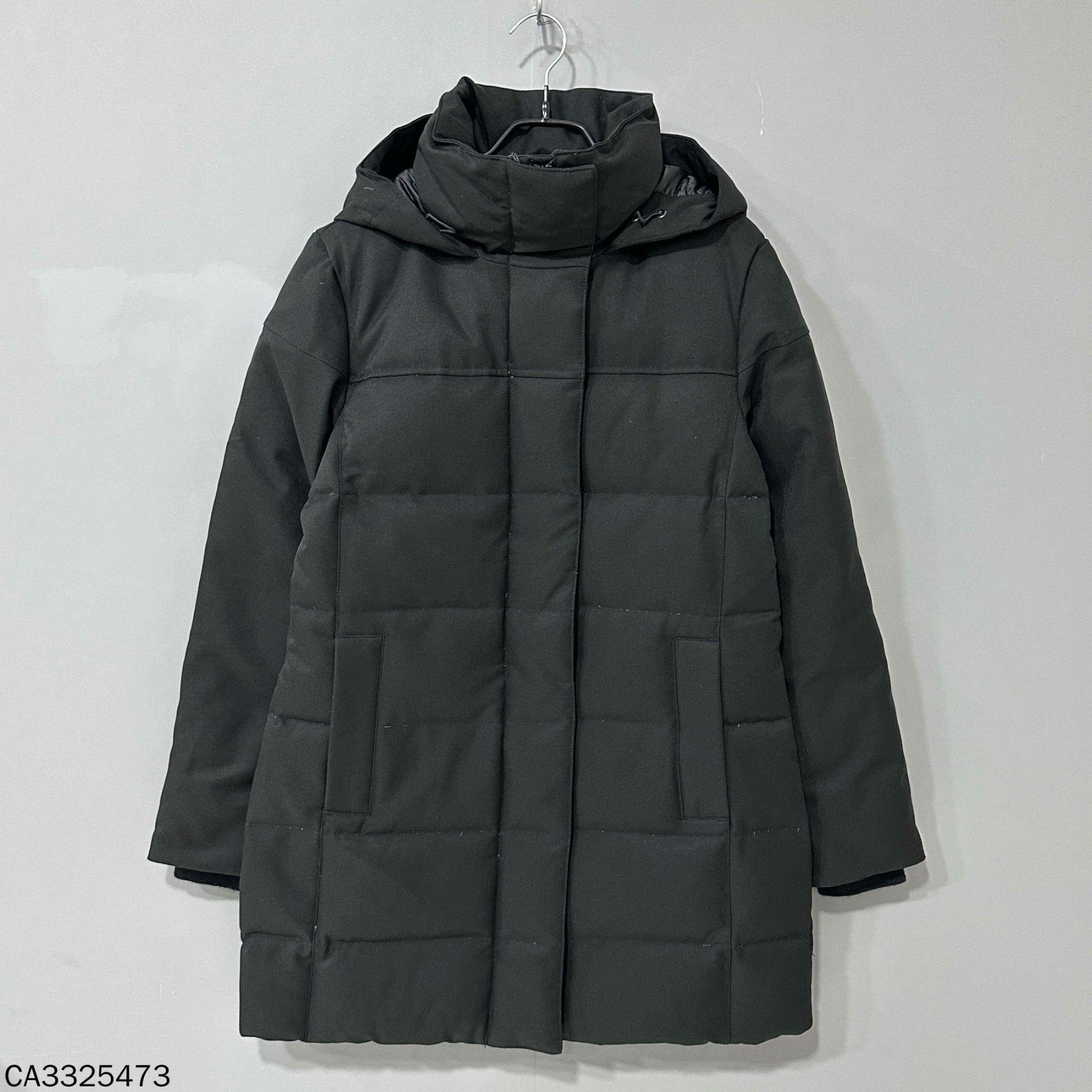 Canada Goose Canada Goose Down Long Black Heavy Coat s Men Size US S / EU 44-46 / 1 - 1 Thumbnail