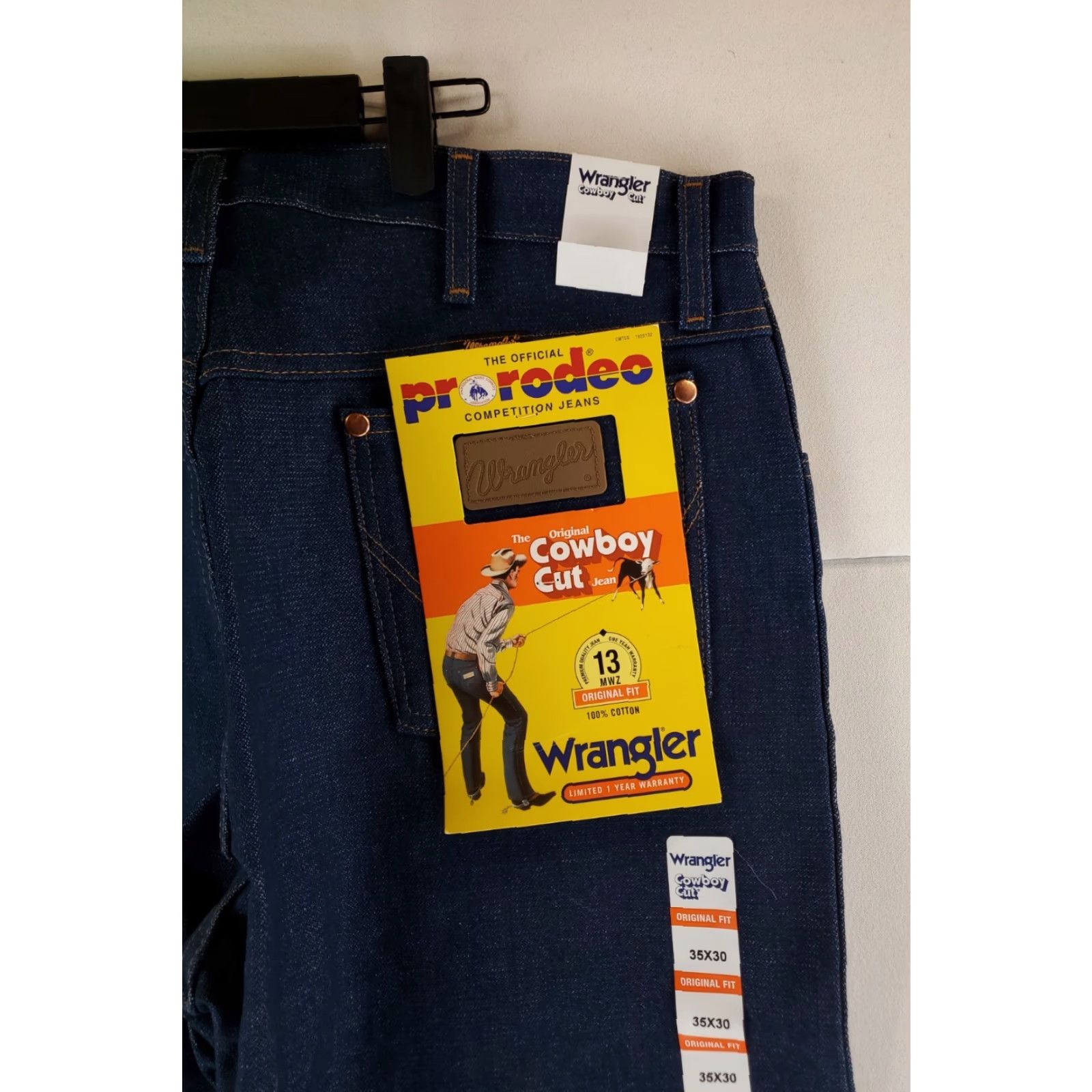 Wrangler VINTAGE Wrangler 13MWZ Jeans Mens Straight 37x30 Blue NWT 90s VTG 35x30 Actual Size US 37 - 3 Thumbnail