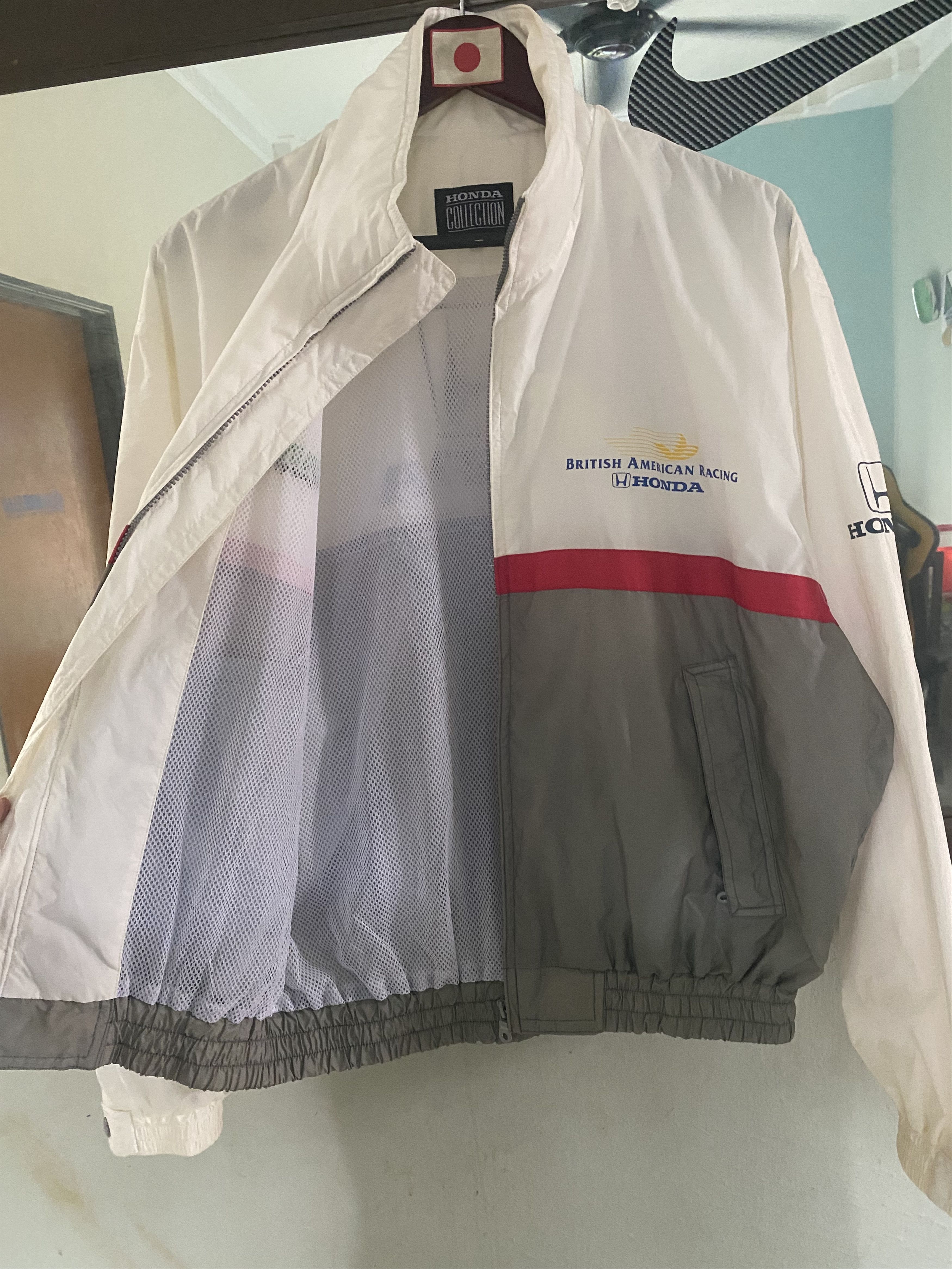 Vintage Vintage HONDA British American Racing Light Jacket Size US L / EU 52-54 / 3 - 4 Thumbnail