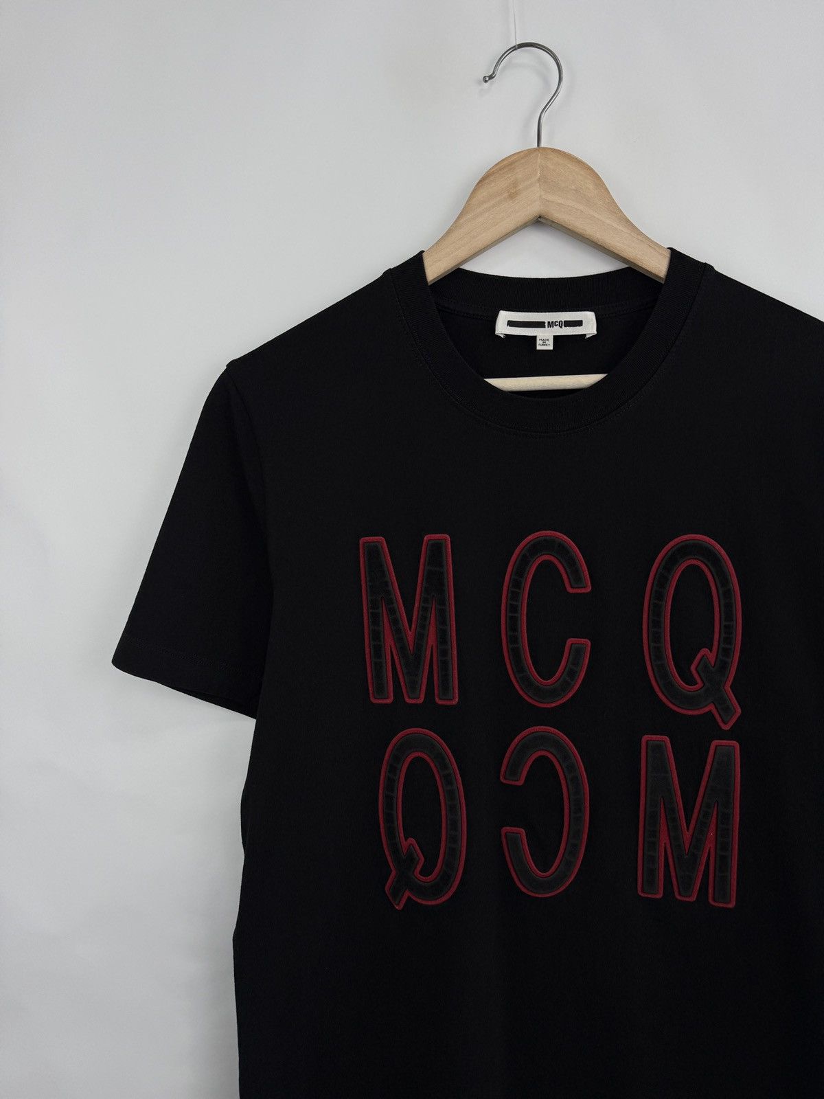 Alexander McQueen 🇮🇹 Alexander McQueen London Rare T-Shirt Retro Hype Y2K Size US M / EU 48-50 / 2 - 4 Thumbnail