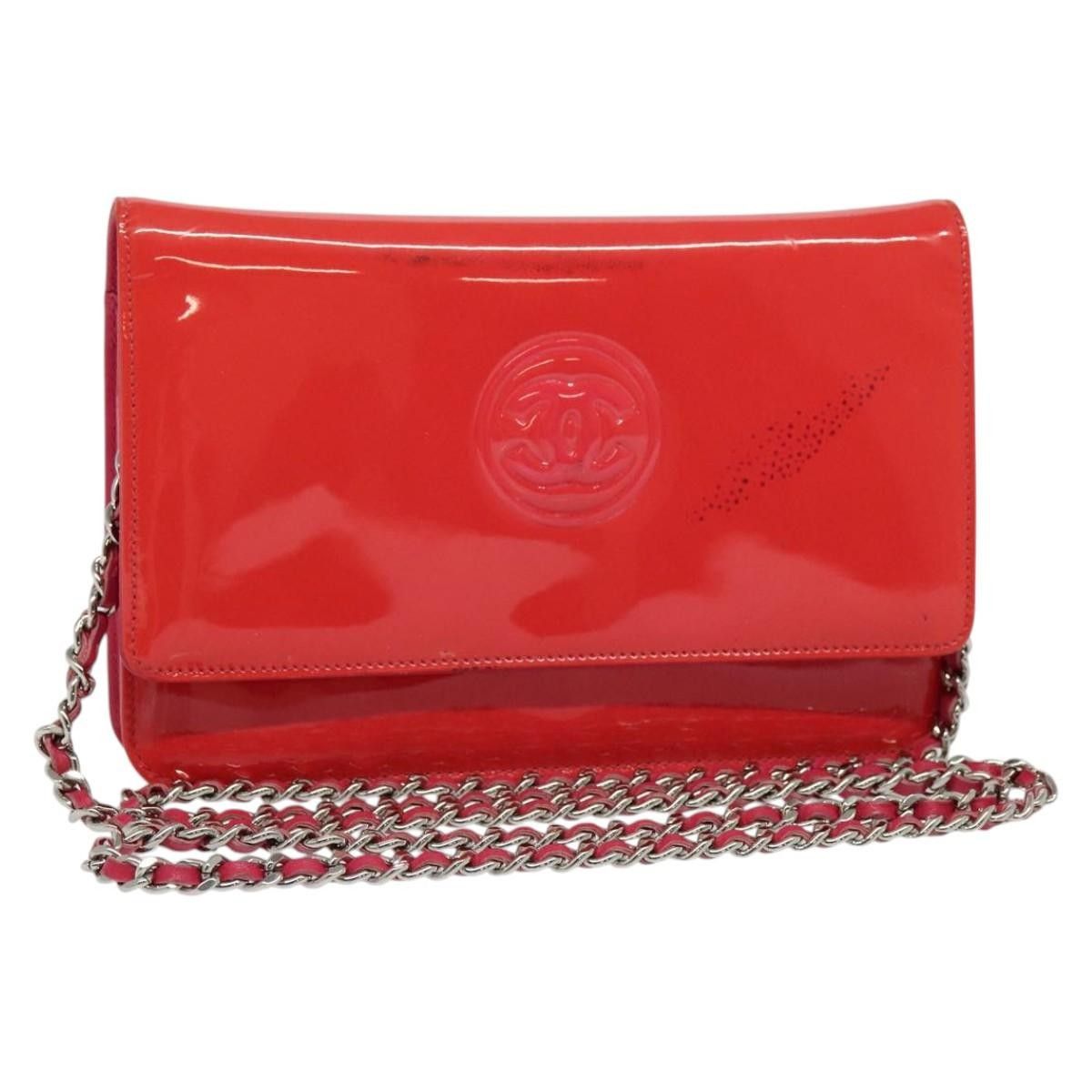 Chanel Chanel CC Logo Wallet on Chain Patent Size ONE SIZE - 1 Thumbnail