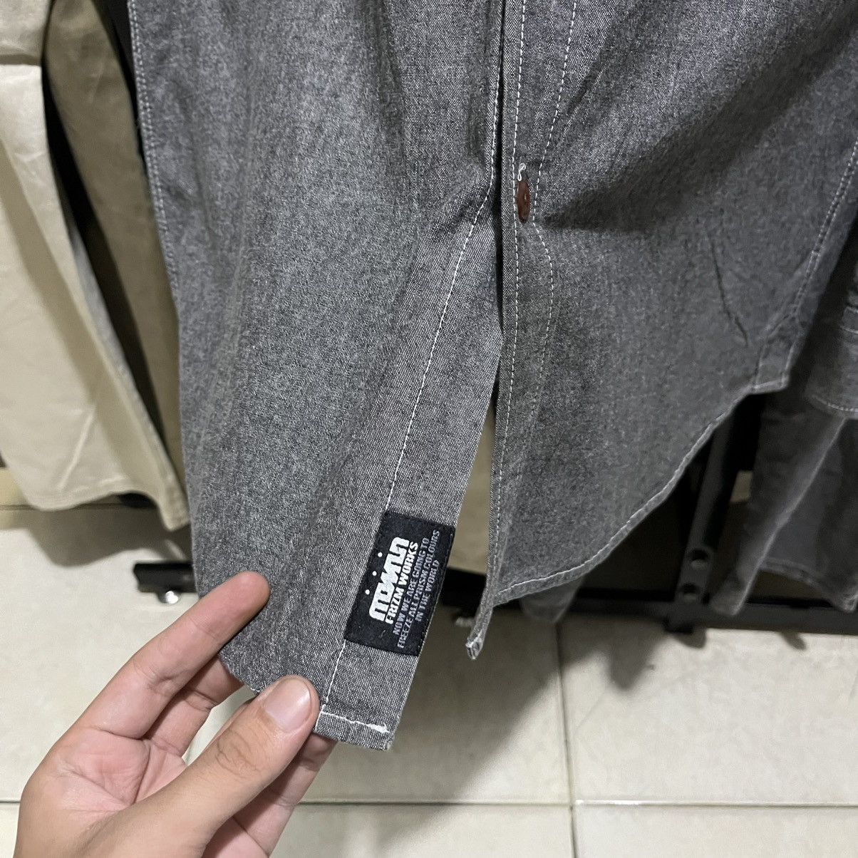 Yohji Yamamoto Vintage FrizmWork Unique Pocket Long sleeve button shirt Size US XL / EU 56 / 4 - 5 Thumbnail
