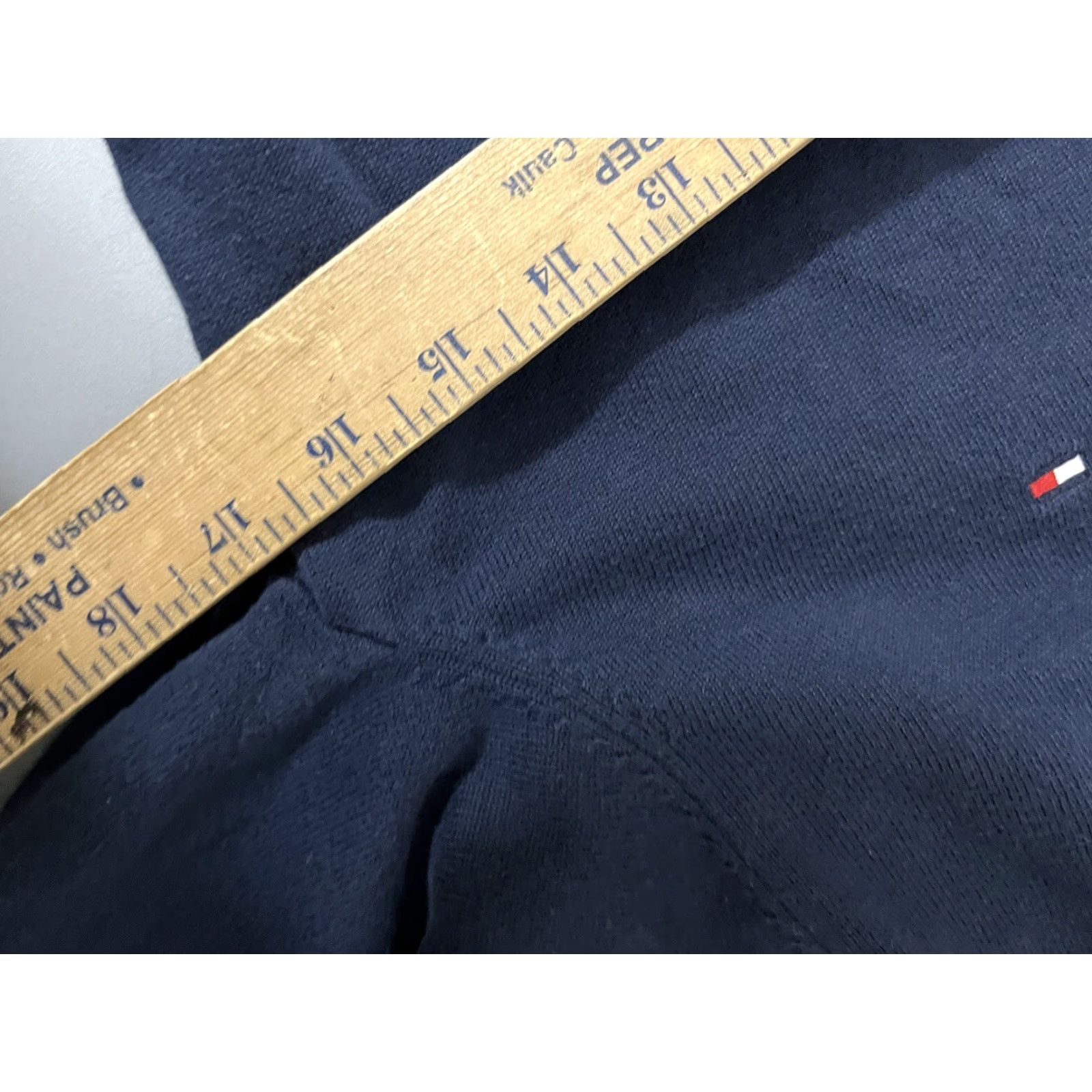 Tommy Hilfiger Tommy Hilfiger Sweater Mens XS Navy Blue V-Neck Cotton Knit Pullover Logo Mens Size US XS / EU 42 / 0 - 5 Thumbnail