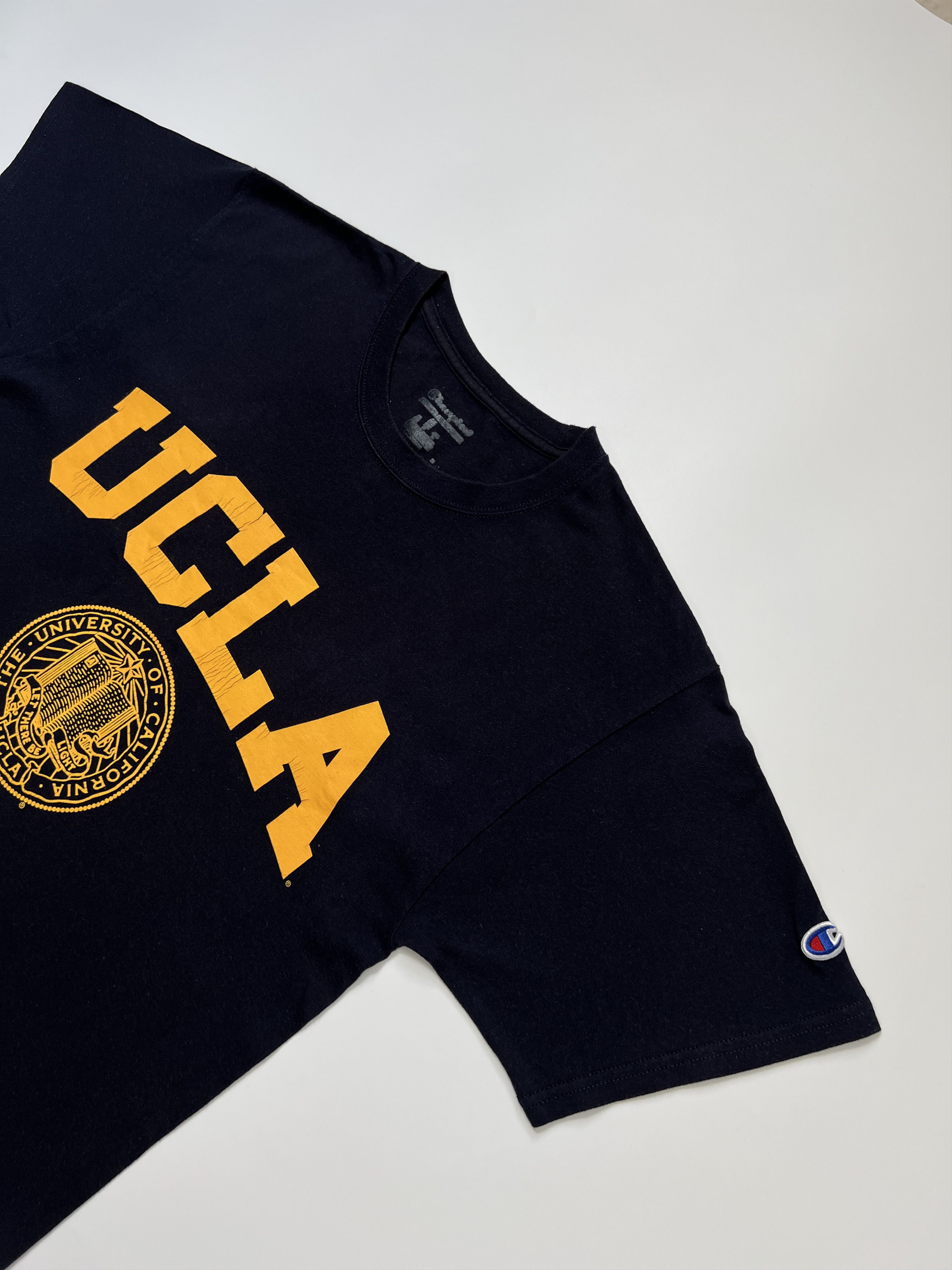Champion Y2K Champion UCLA Logo Printed Tee Size US S / EU 44-46 / 1 - 3 Thumbnail