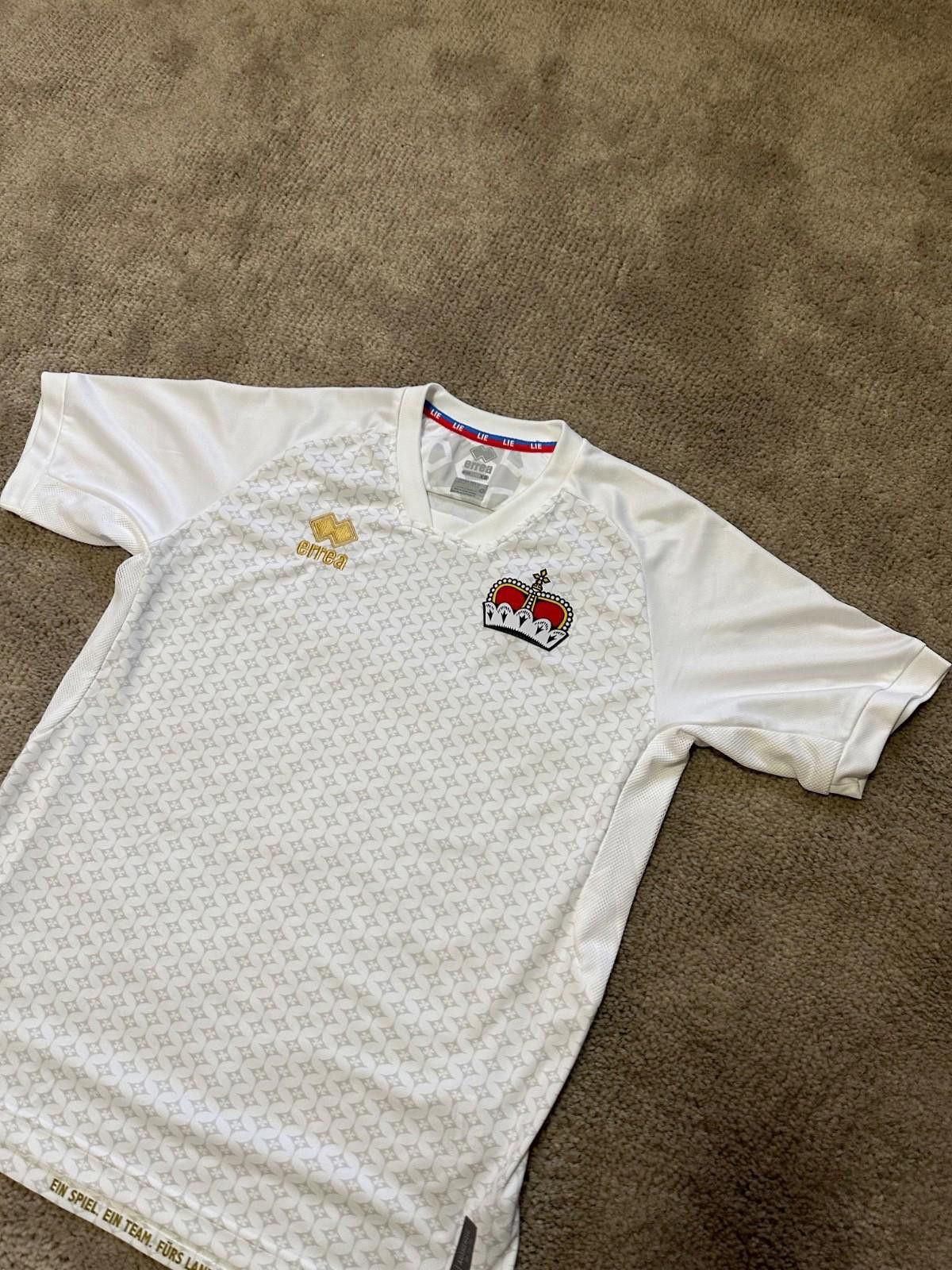Errea Errea 2022/2024 LIECHTENSTEIN THIRD Football SHIRT Soccer Size US XS / EU 42 / 0 - 3 Thumbnail