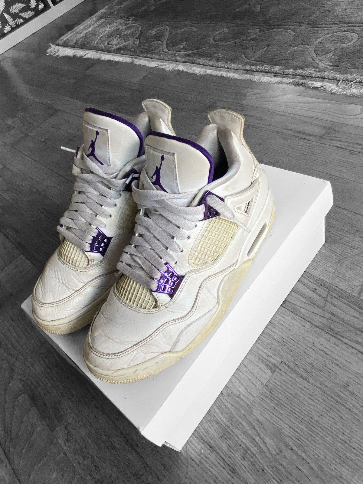 nike air jordan 4 purple