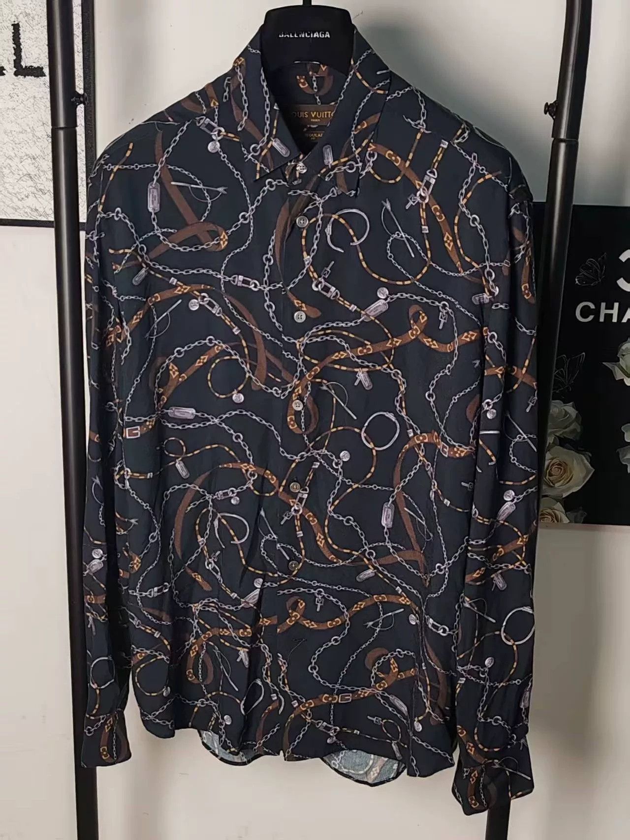 Louis Vuitton Authentic LV Chain Shirt in Blue Size US M / EU 48-50 / 2 - 1 Thumbnail