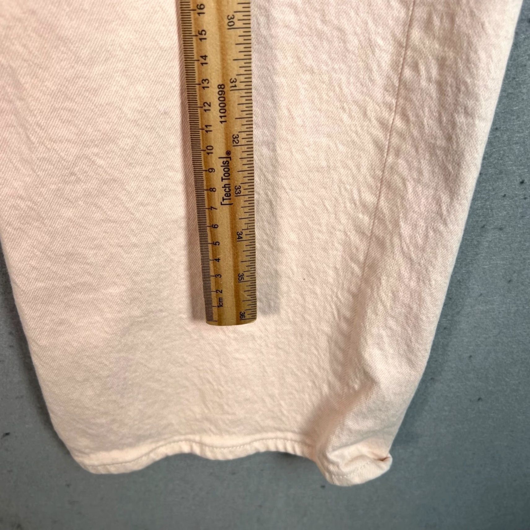 Abercrombie & Fitch Abercrombie & Fitch Jeans 90s Pink Denim Womens 30 / 10R High Rise Relaxed Straight 5-Pocket Denim Jeans Womens 30 in Pink 90s Theme Mens/Womens Size 30" / US 8 / IT 44 - 6 Thumbnail