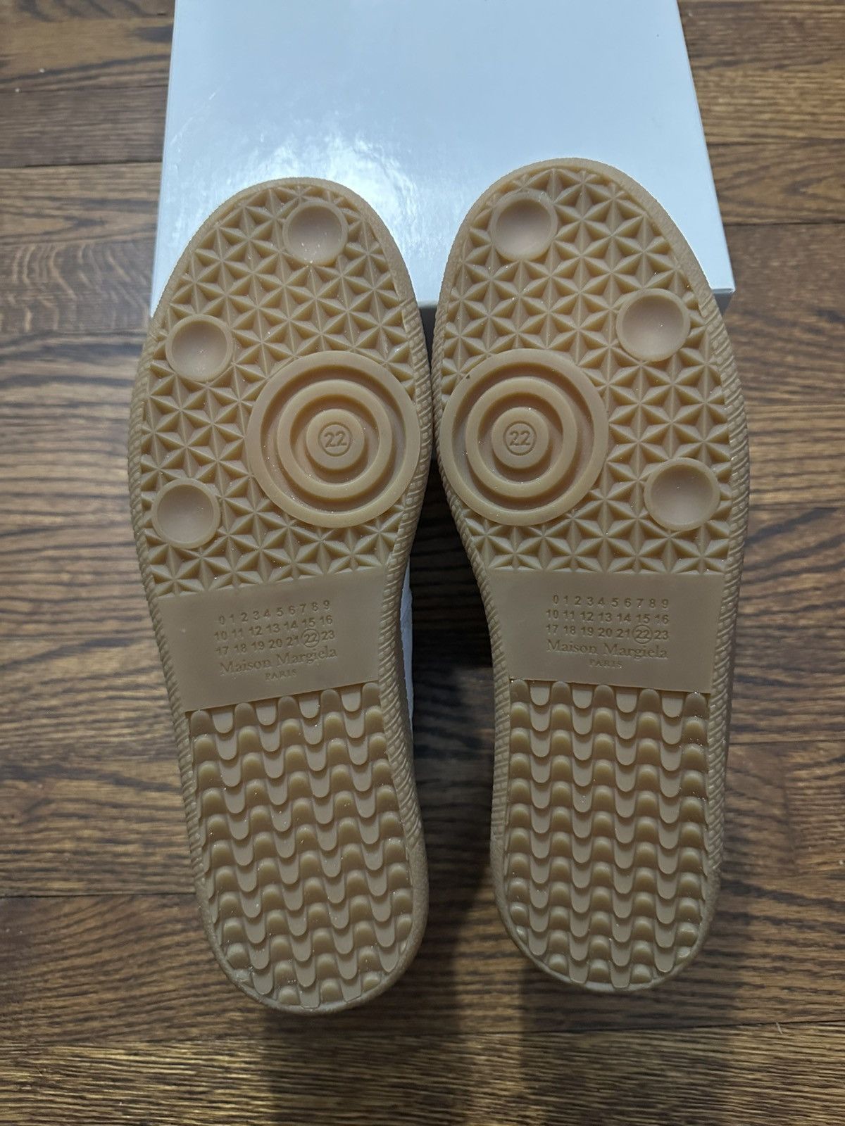 Maison Margiela White Margiela Gats Size US 6 / EU 39 - 4 Thumbnail