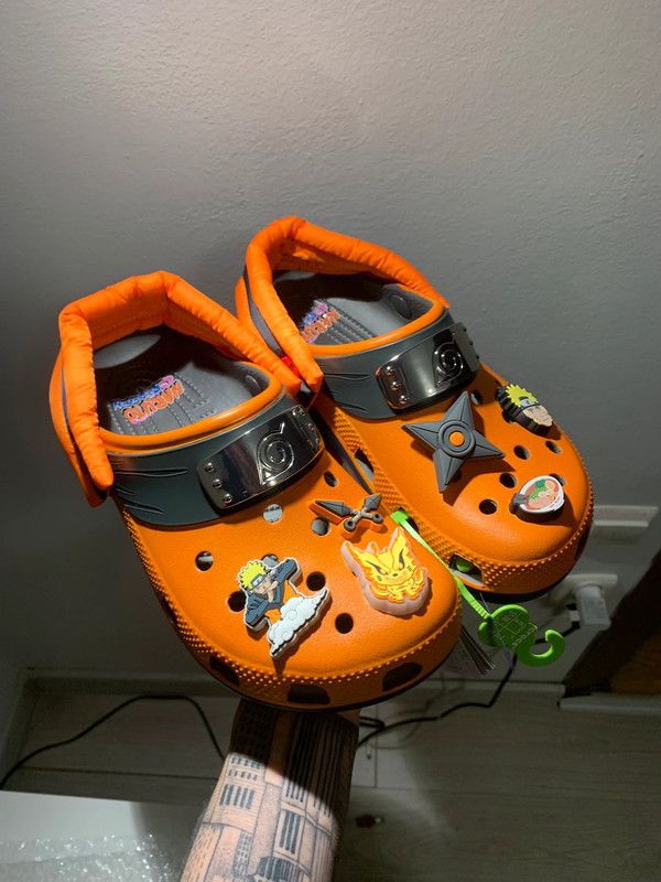 Crocs Crocs Naruto 37/38 Clogs, Light Up Size US 7.5 / IT 37.5 - 1 Thumbnail