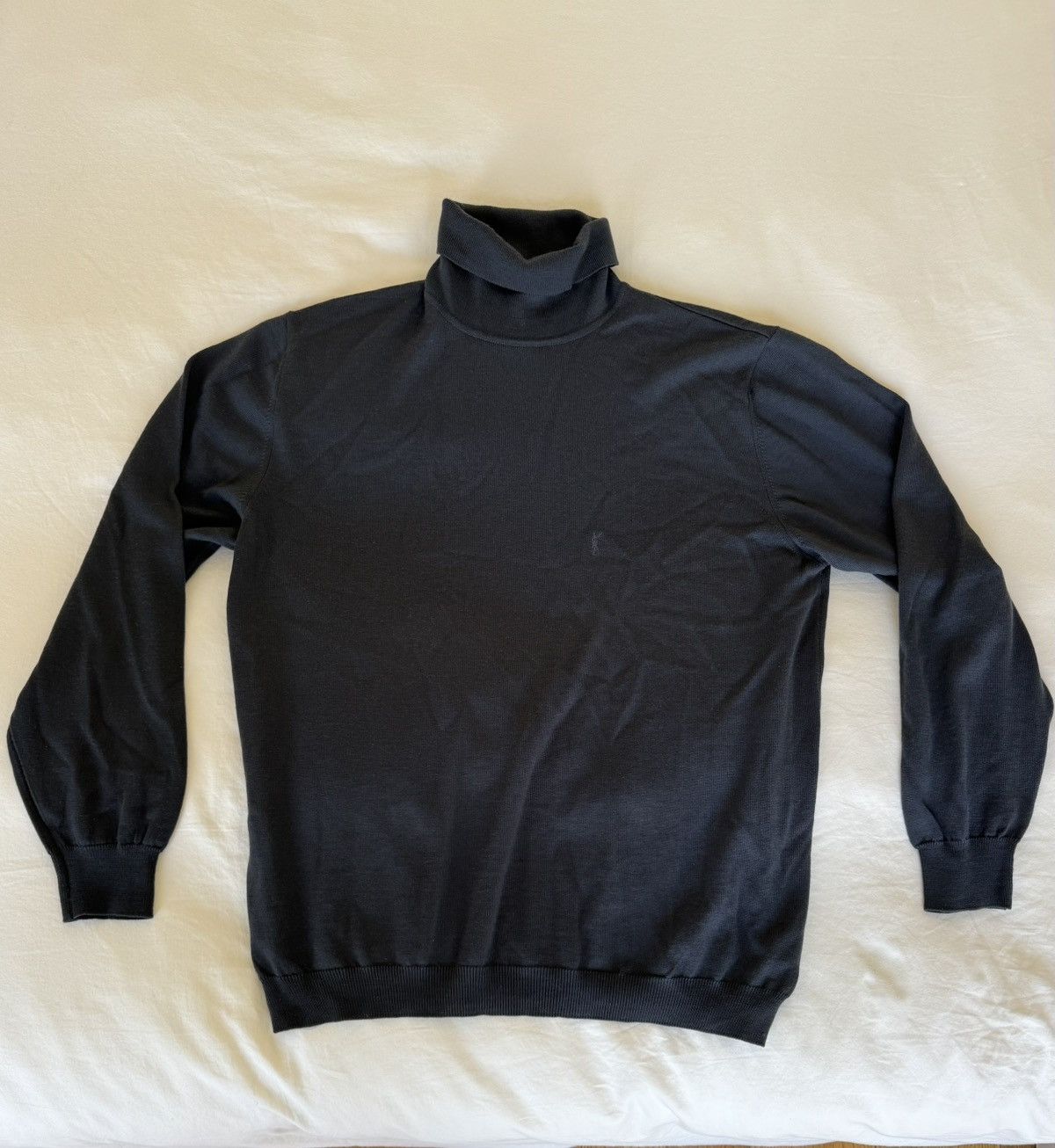 Yves Saint Laurent Vintage 90s YSL Yves Saint Laurent Wool Turtleneck Sweater Size US L / EU 52-54 / 3 - 1 Thumbnail