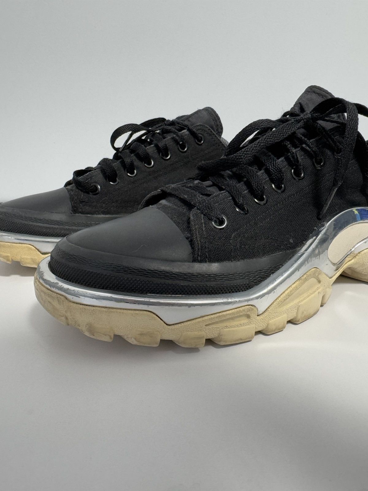 Adidas × Raf Simons Adidas X Raf Simons Rare Black Detroit Runner Low Top Size US 8 / EU 41 - 4 Thumbnail