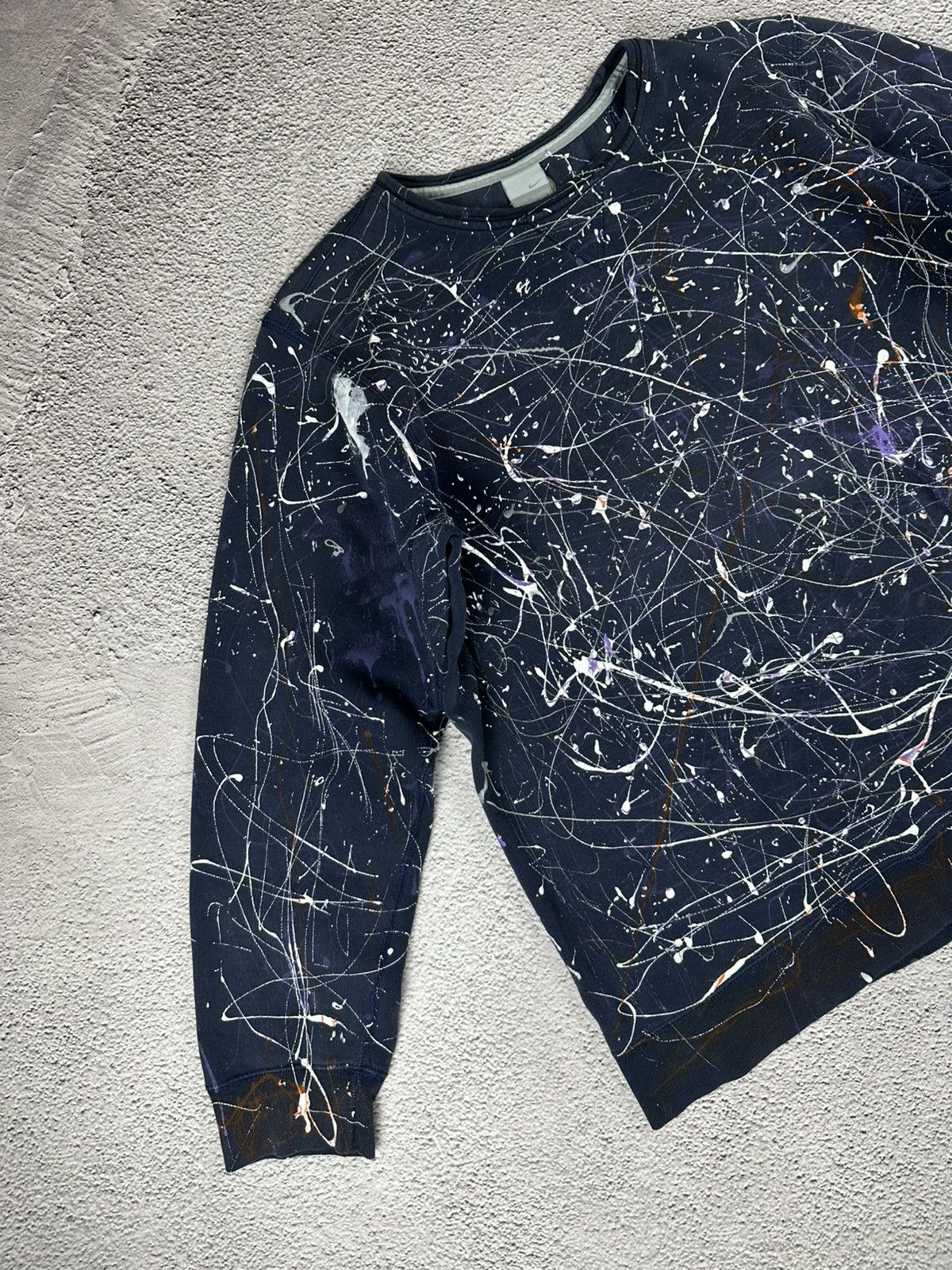 Nike Vintage Nike Custom Tie-Dye Paint Sweatshirt Y2K Distressed Size US M / EU 48-50 / 2 - 3 Thumbnail