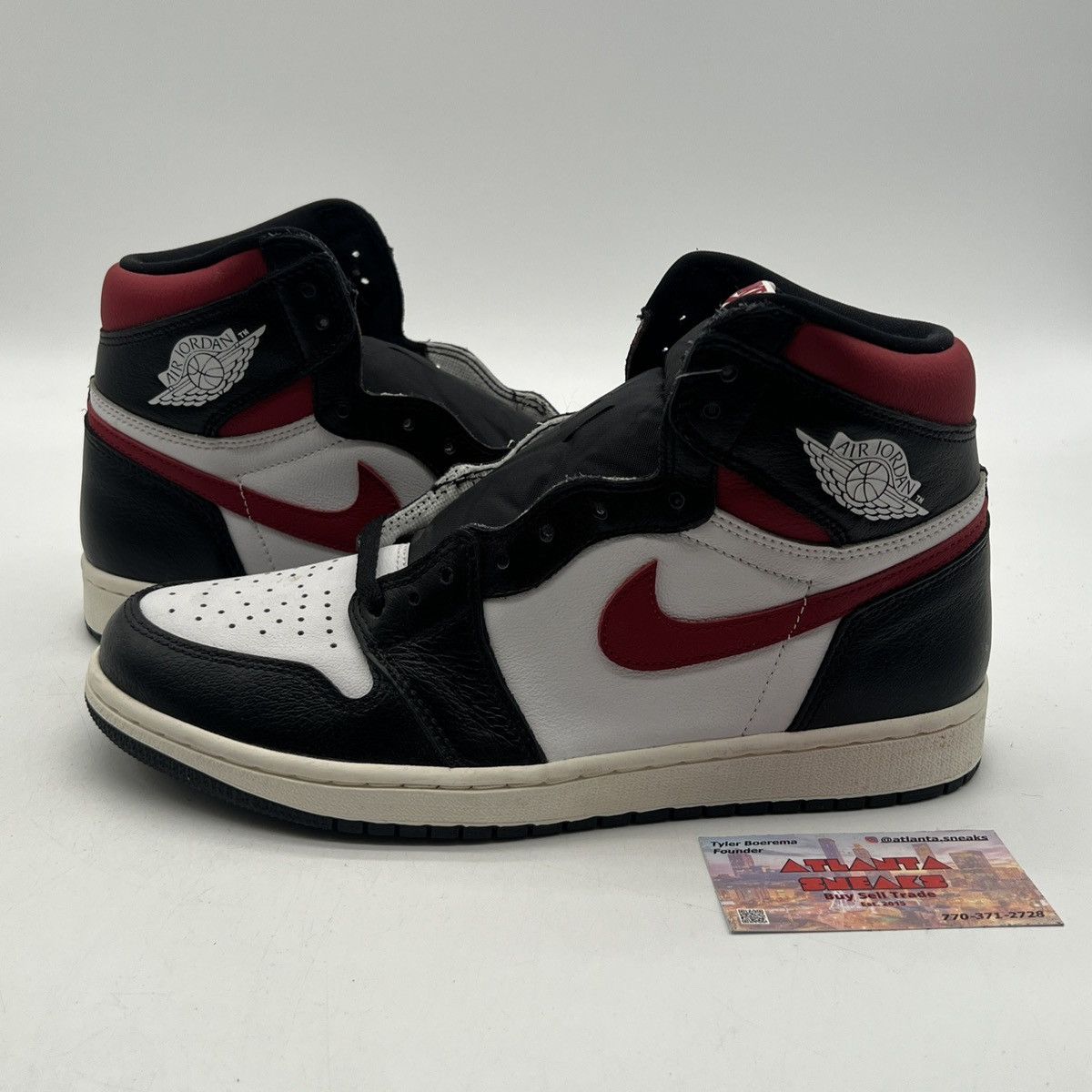Nike Air Jordan 1 high gym red Size US 9.5 / EU 42-43 - 1 Thumbnail