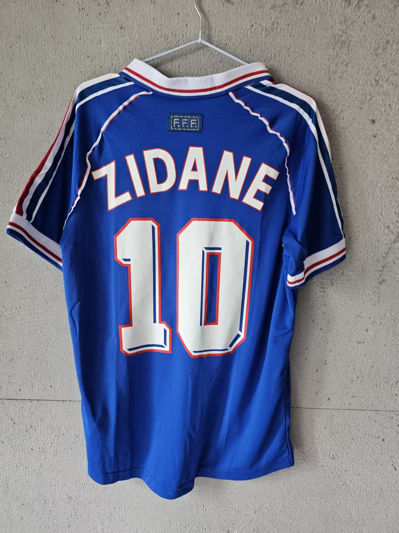 Other 1998 France Zidane Jersey Home Size US XL / EU 56 / 4 - 2 Thumbnail