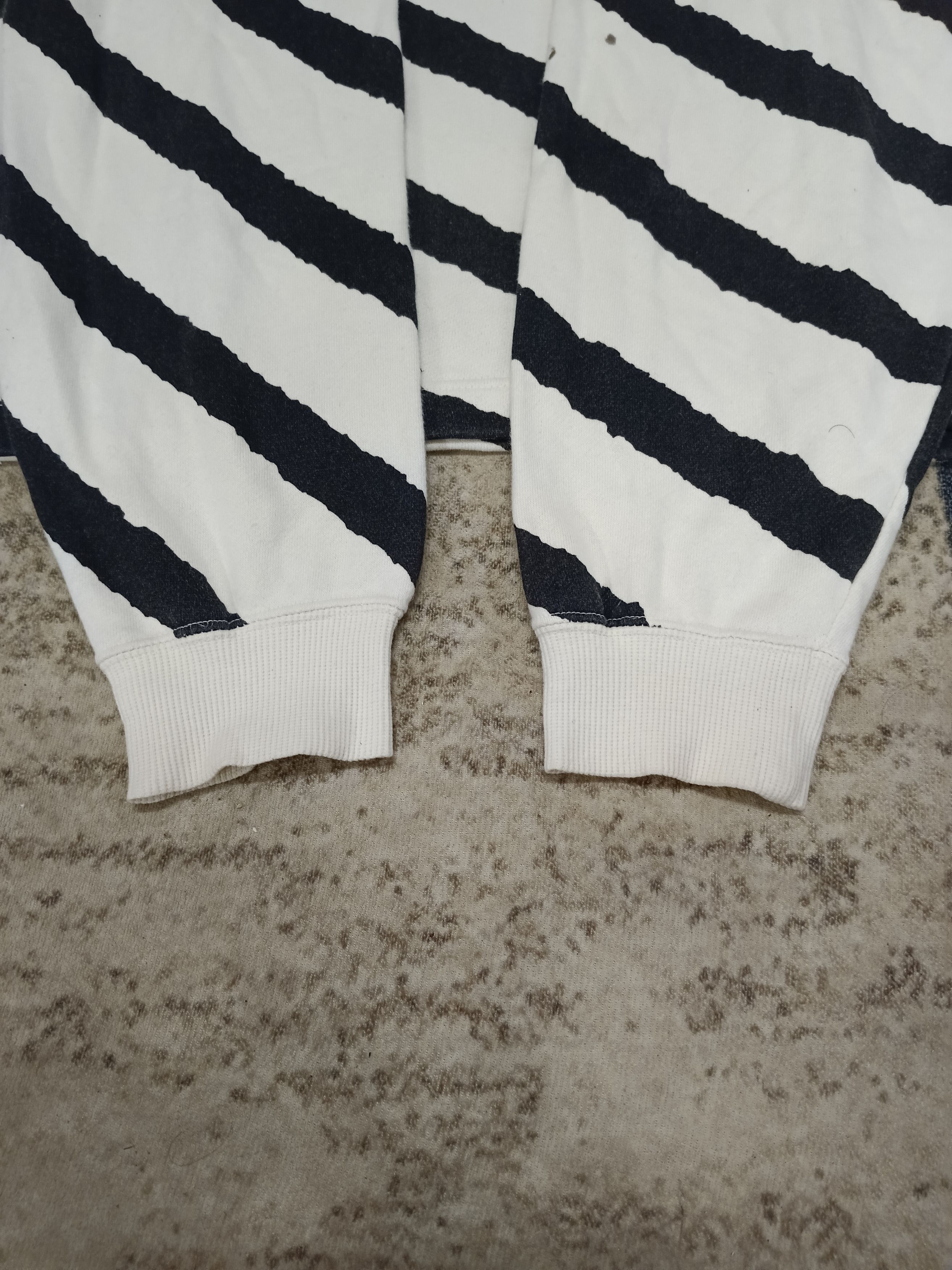 Issey Miyake SiCK🔥VINTAGE ISSEY MIYAKE MAN STRIPE TURTLENECK SWEATSHIRT Size US M / EU 48-50 / 2 - 8 Thumbnail