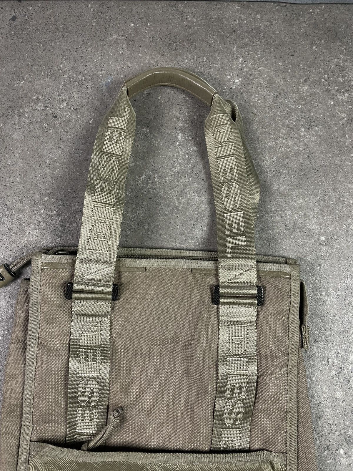 Diesel × Vintage Vintage Y2K Diesel Avant Garde Archive Hand Bag Size ONE SIZE - 4 Thumbnail