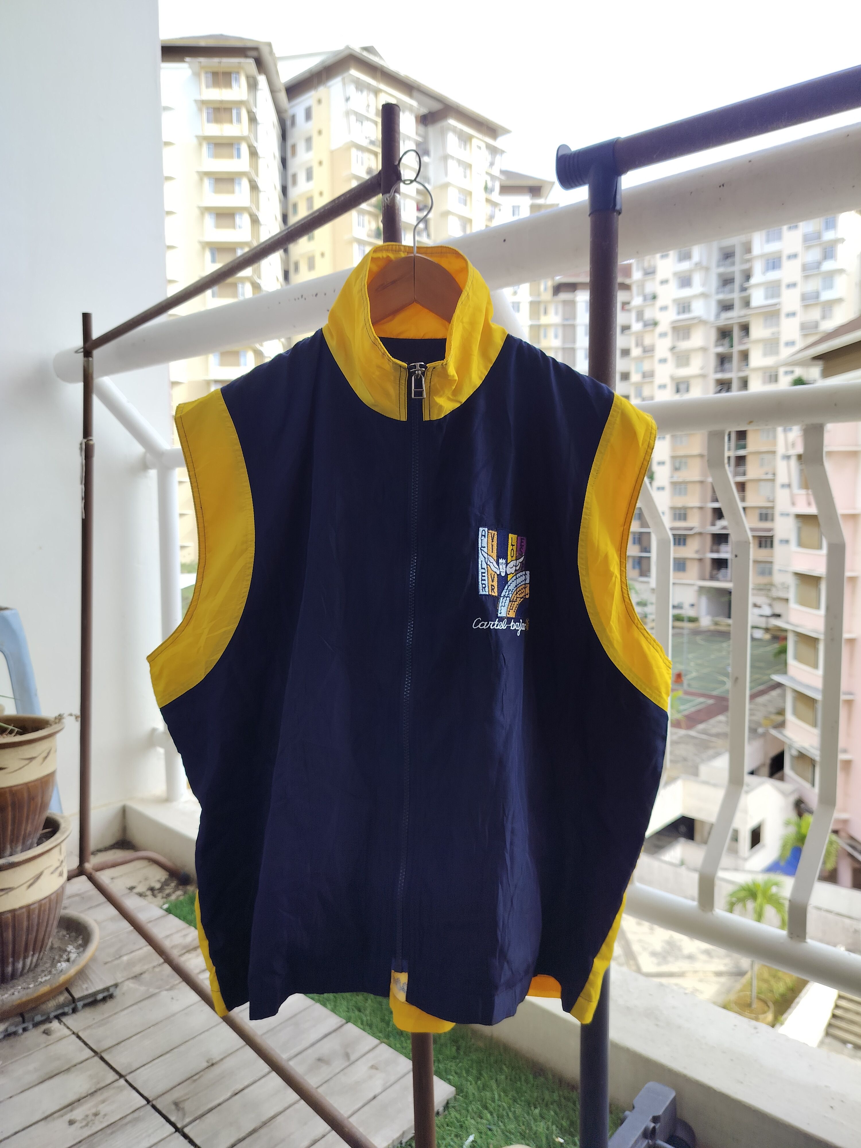 Jean Charles De Castelbajac Vintage Jean Charles de Castelbajac Sport nylon vest Size US L / EU 52-54 / 3 - 1 Thumbnail
