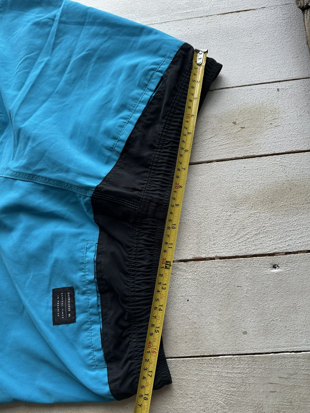 Quiksilver 🚨Vintage Quiksilver Shorts Big Logo Y2K Style 90s Surfing Size US 36 / EU 52 - 10 Thumbnail