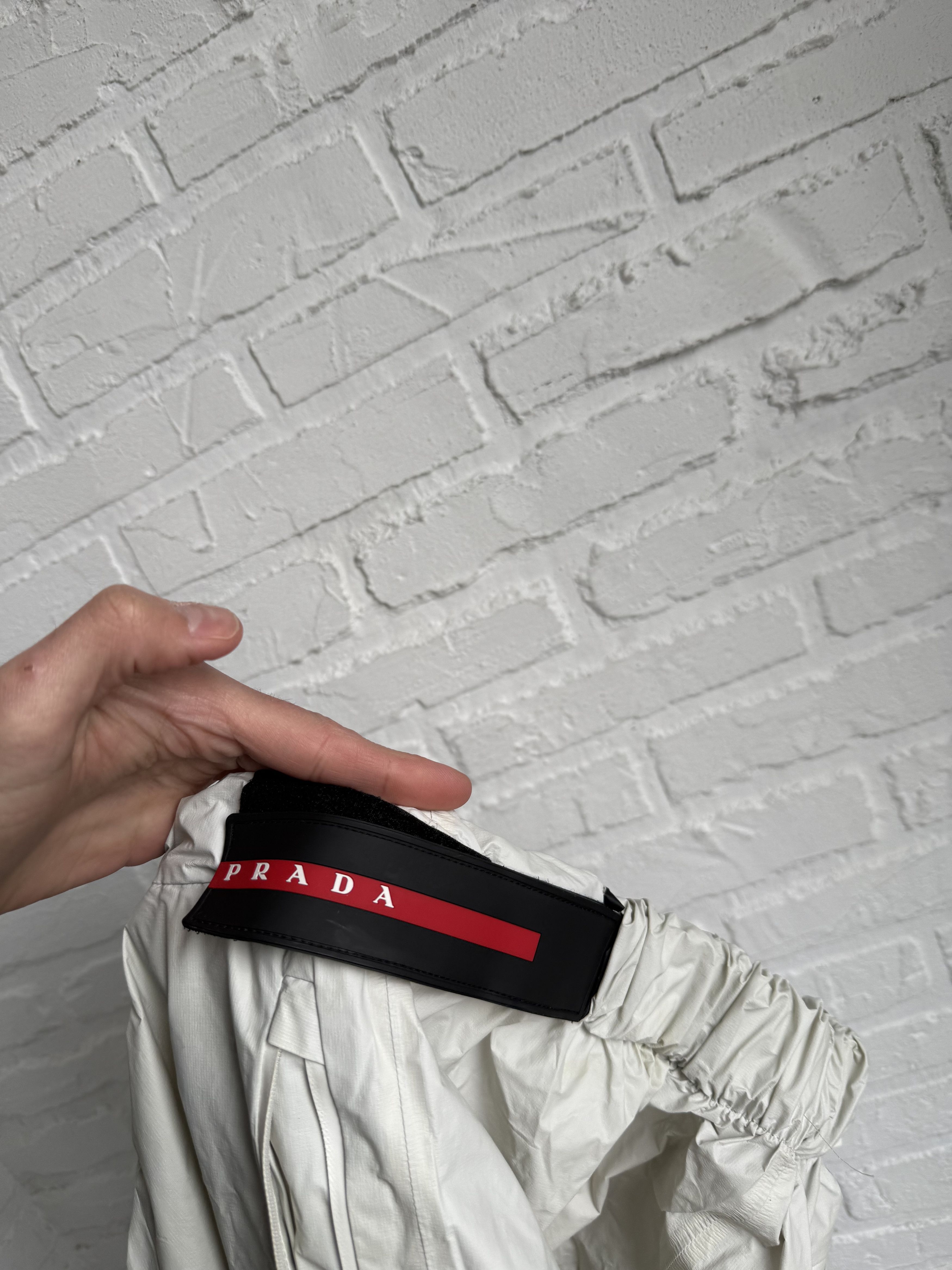 Prada 2019 Prada linea rossa cargo shorts Size US 32 / EU 48 - 5 Thumbnail
