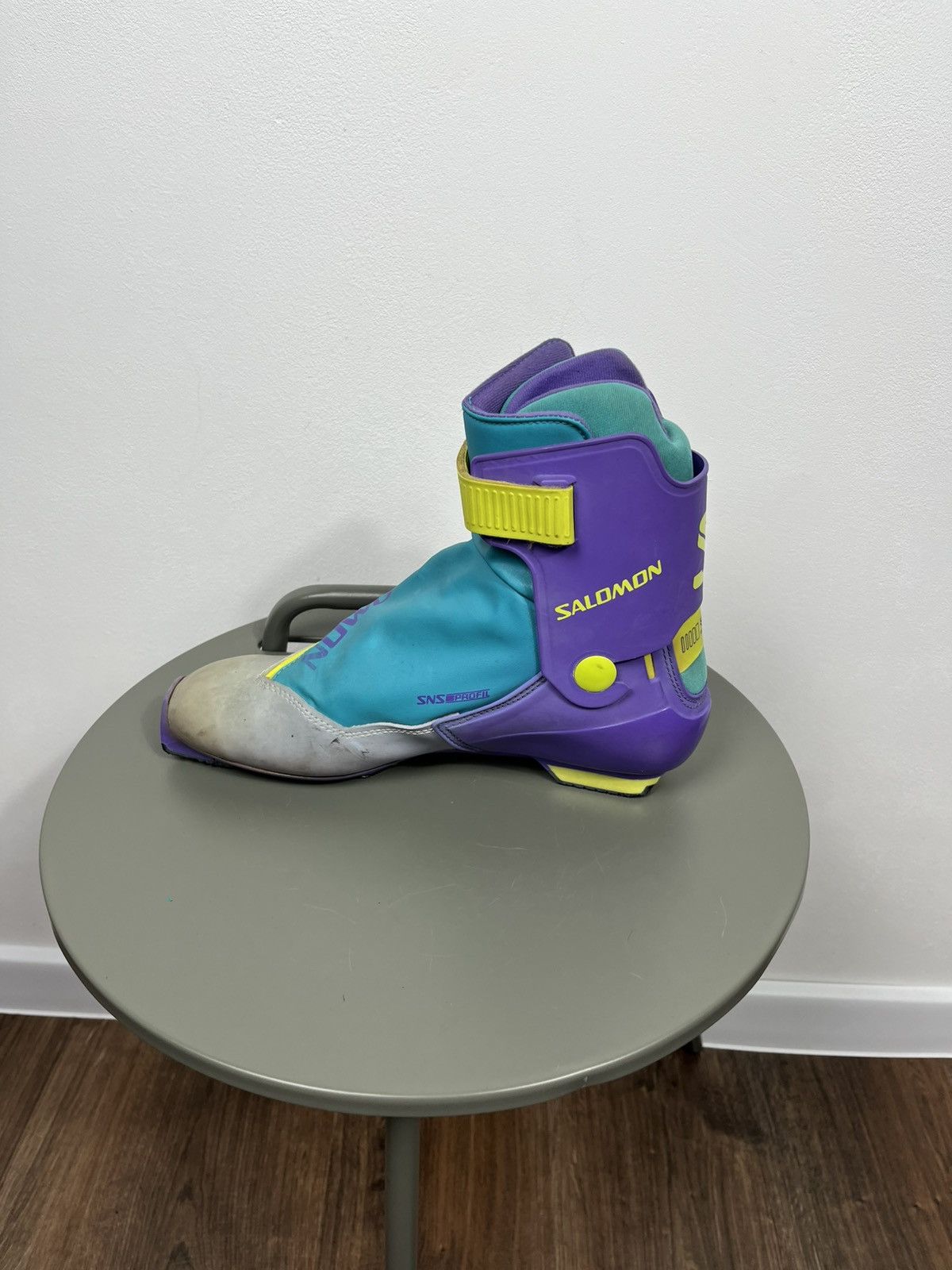 Salomon Vintage Salomon SNS Ski Boots 9 US 42 EU France Size US 9 / EU 42 - 8 Thumbnail