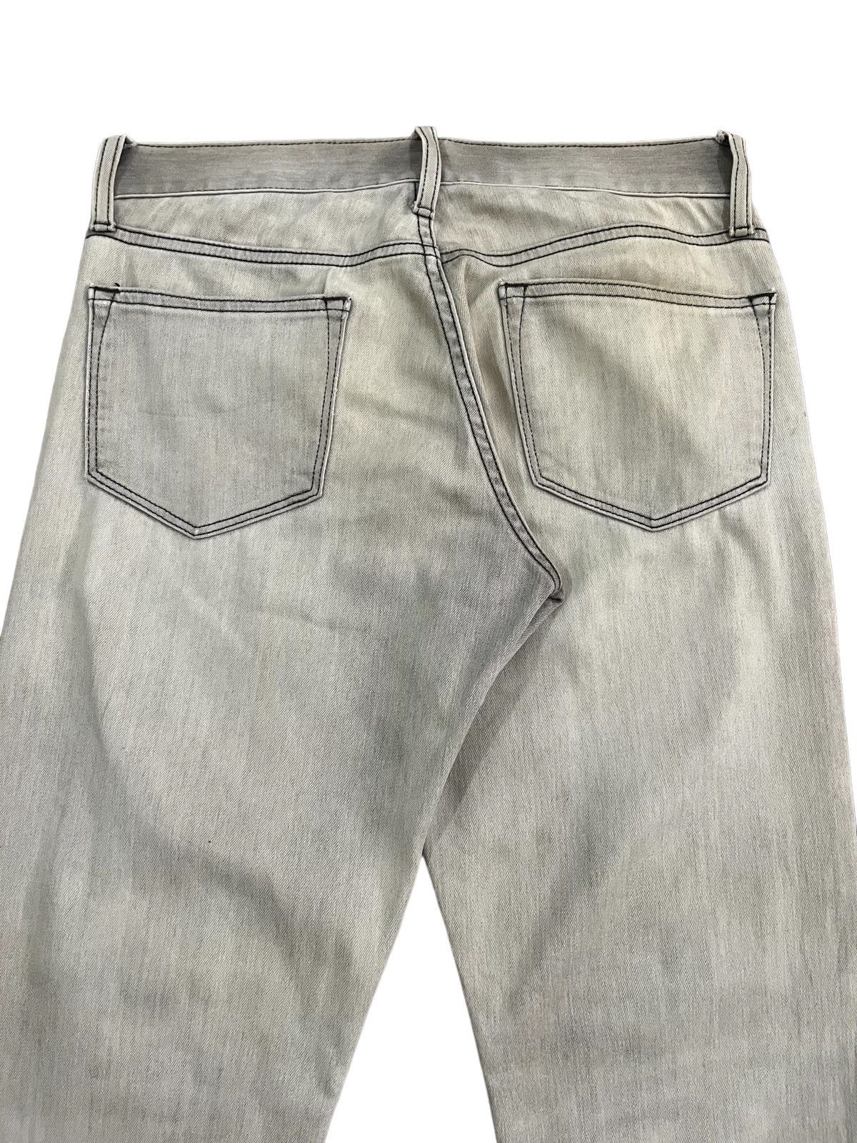 Undercover × Uniqlo Vintage Japanese Brand Uniqlo Classic Grey Straight Cut Jean Size US 31 - 4 Thumbnail