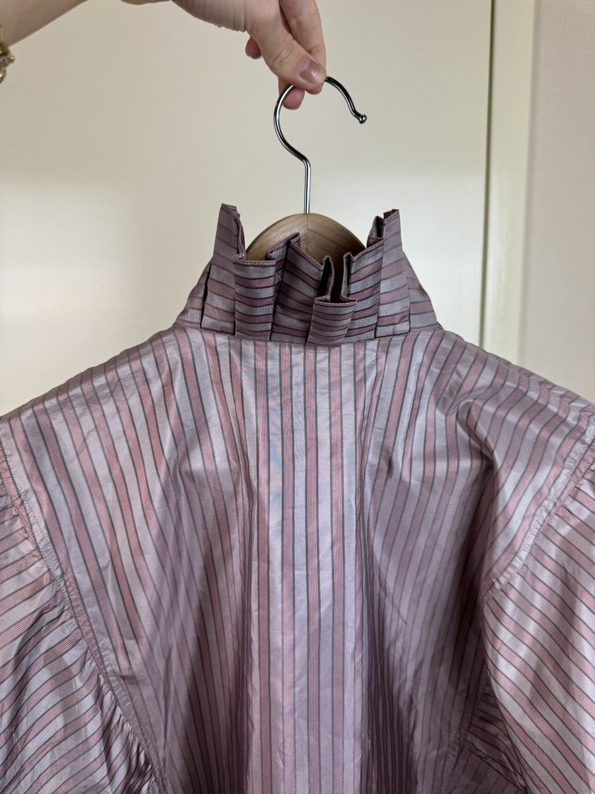 Jil Sander Jil Sander Vintage Silk Striped Shirt Blouse Dracula Collar Size S / US 4 / IT 40 - 17 Thumbnail