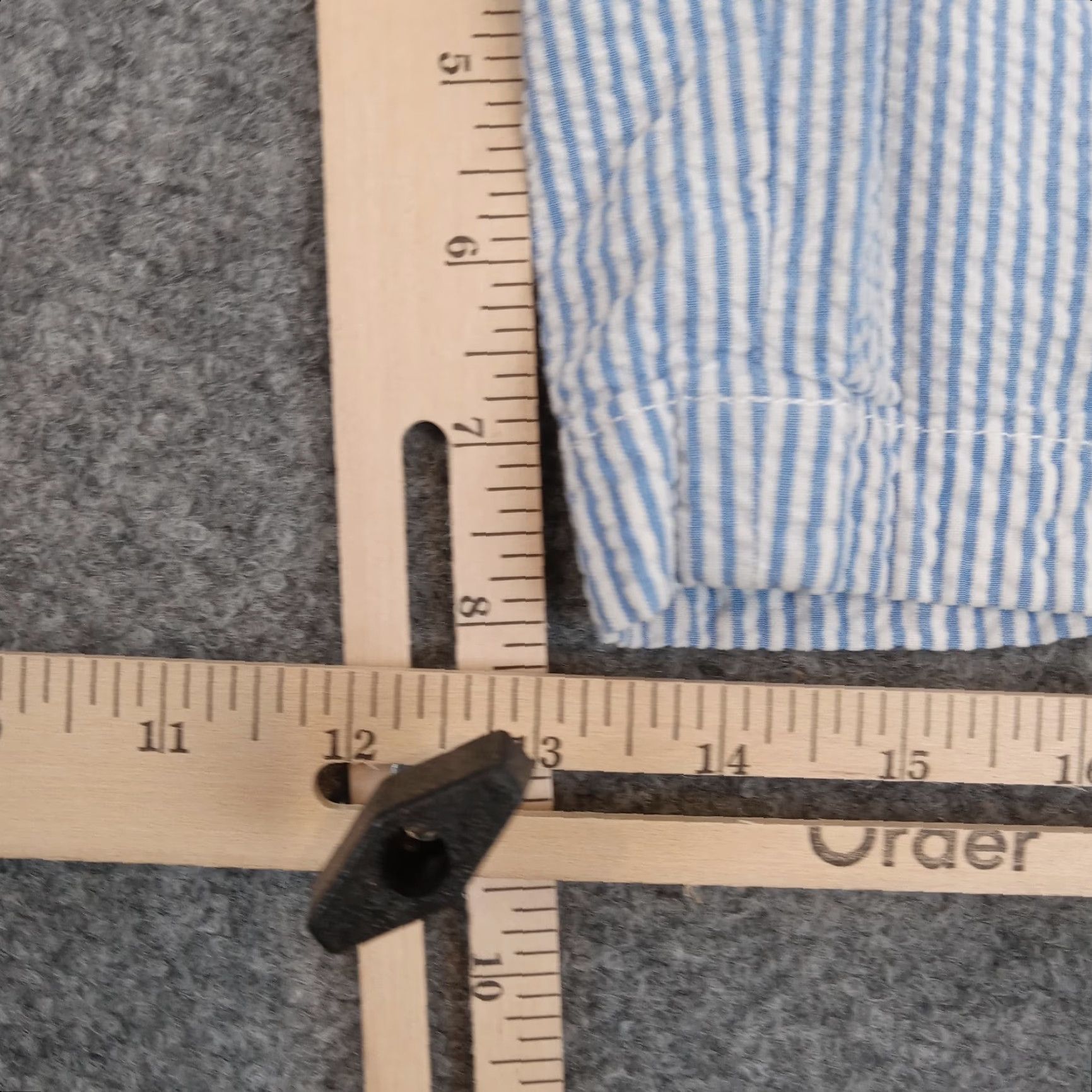 Vineyard Vines VINEYARD VINES Shorts Mens 30 Blue White Striped Seersucker Chino Club Casual Stretch Size US 30 / EU 46 - 3 Thumbnail