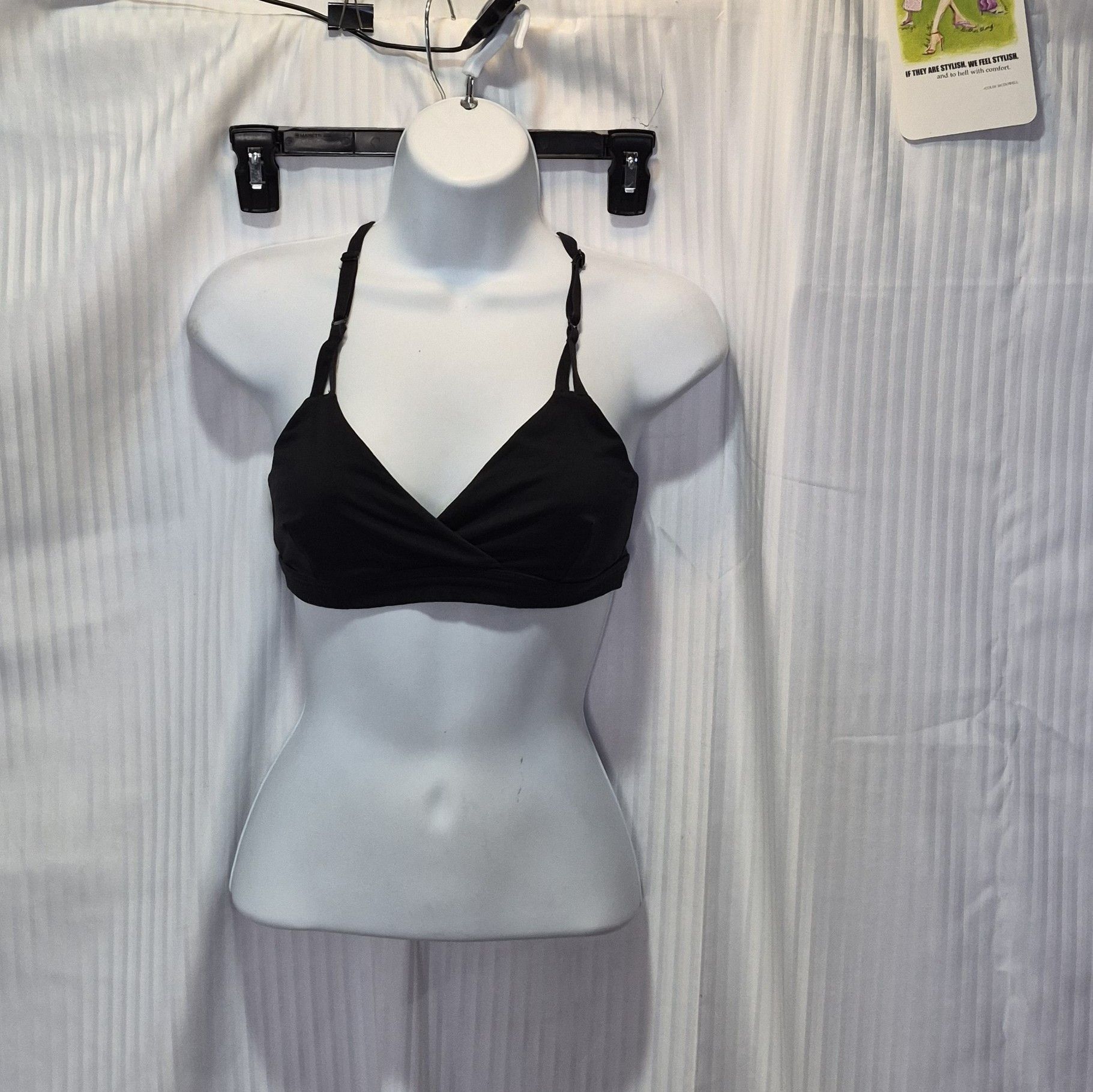 Lululemon Lululemon Size Sm Wireless Blk Bralette w Adjustable Strap Size S / US 4 / IT 40 - 1 Thumbnail