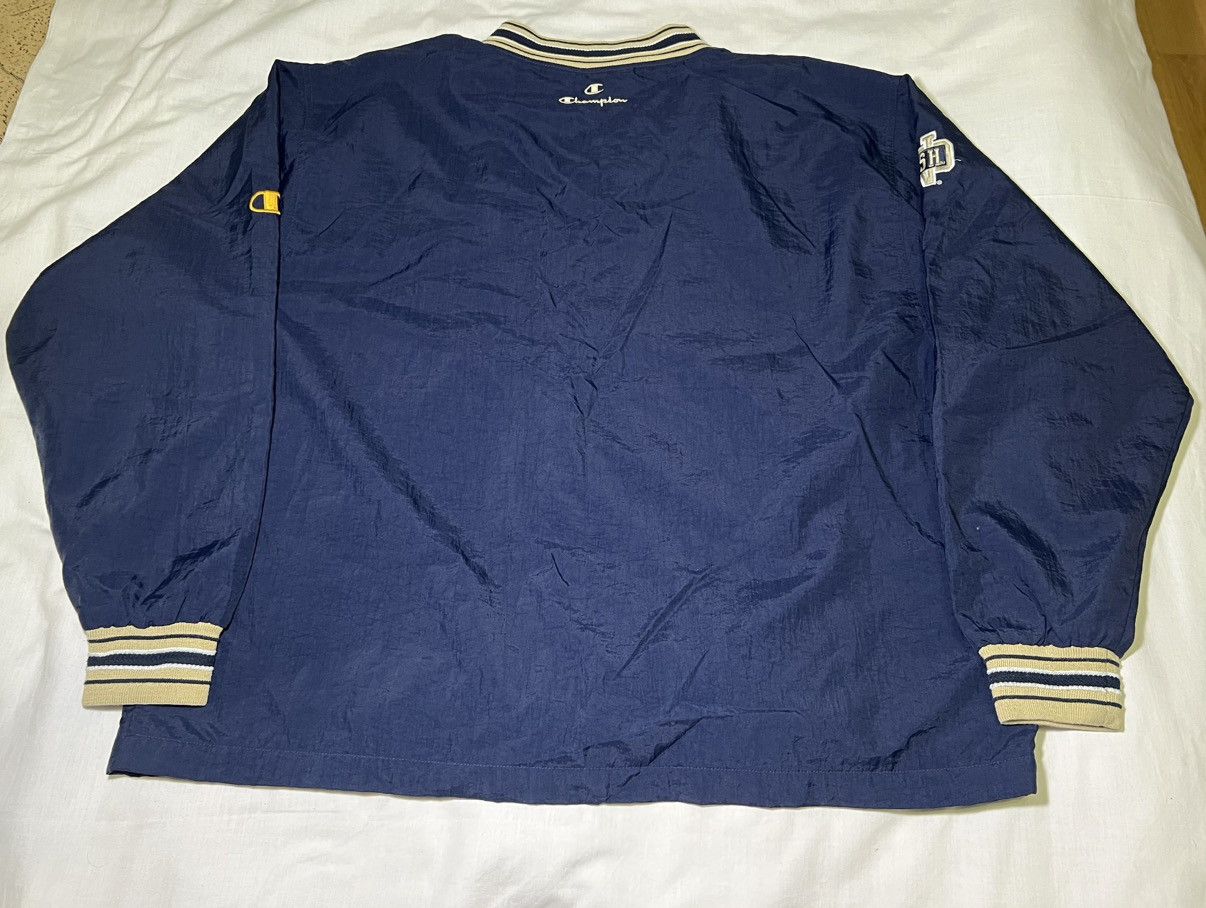 Vintage VINTAGE 90S OVERSIZE NYLON NOTRE DAM SWEATSHIRT FOOTBALL Size US XL / EU 56 / 4 - 23 Thumbnail