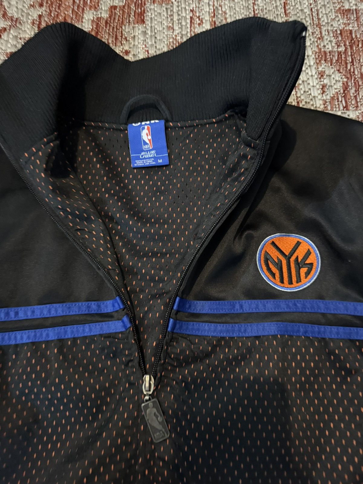 NBA New York Knicks track jacket size meduim OG black Size US M / EU 48-50 / 2 - 3 Thumbnail