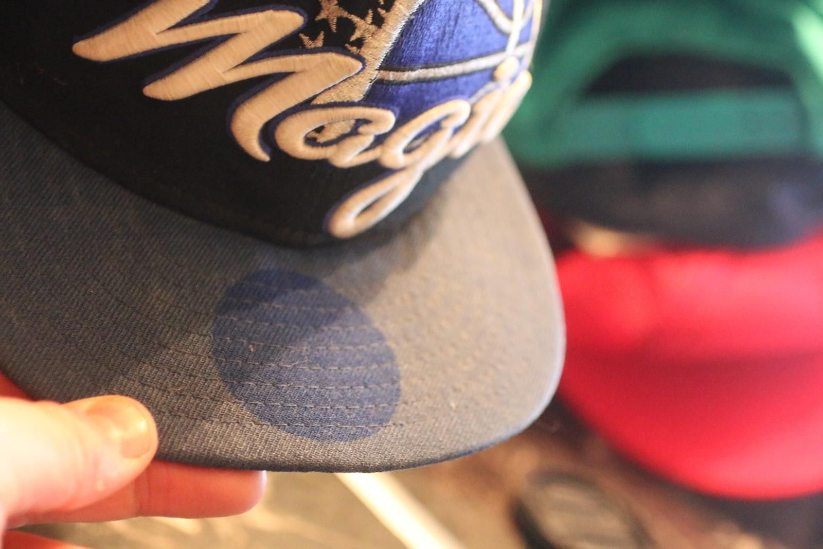 Other New Era Orlando Magic Fitted Cap Size 7 – NBA – Stained Brim Size ONE SIZE - 3 Thumbnail