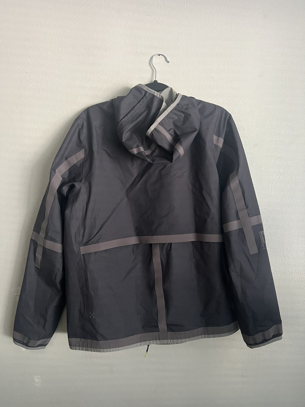 Lululemon × Robert Geller Lululemon x Robert Geller Take the Moment Jacket Size US M / EU 48-50 / 2 - 4 Thumbnail