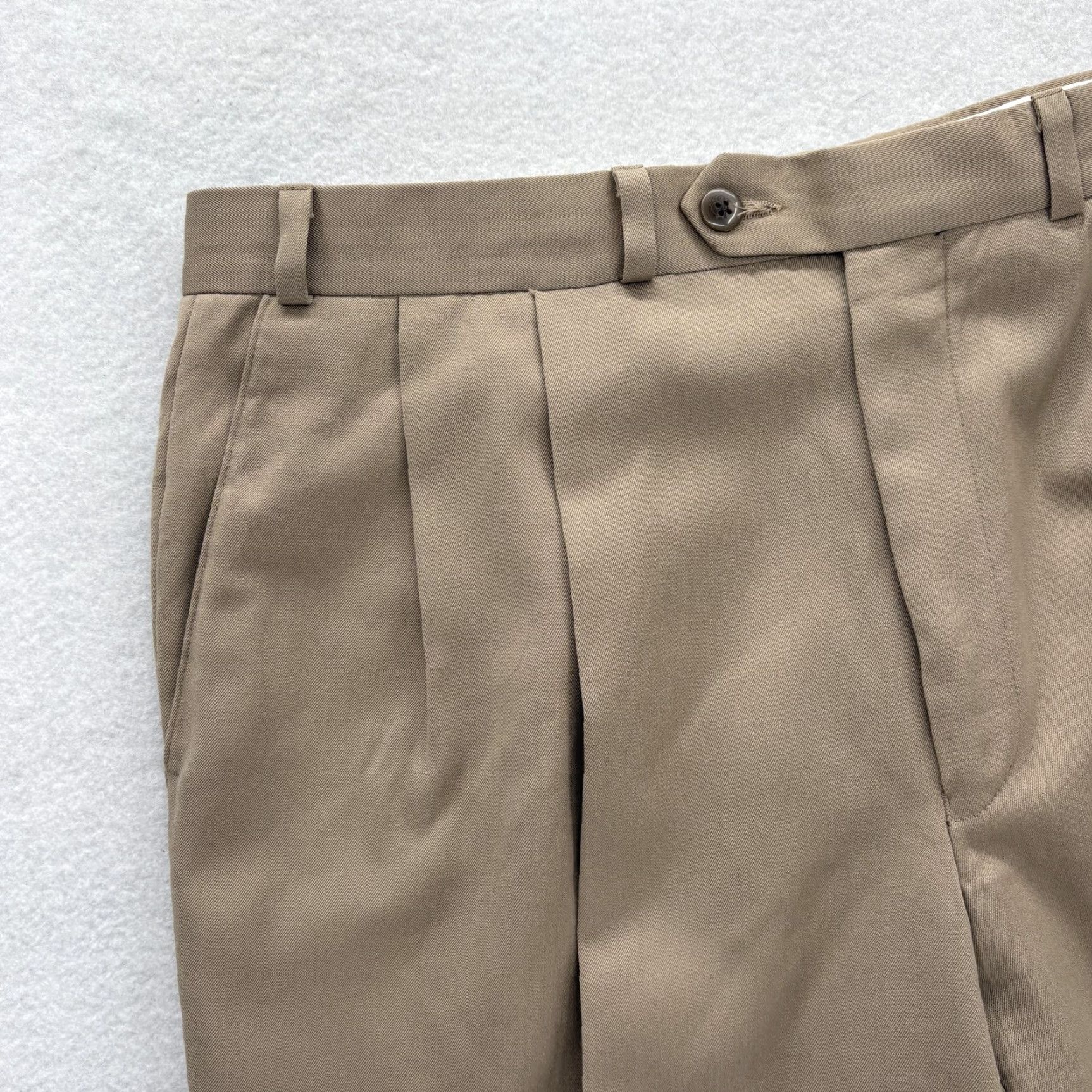 Ralph Lauren VINTAGE Polo University Ralph Lauren Dress Pants Mens 36x28 Wool Pleated Cuffed Beige 90s Boy Mens Pants Size US M / EU 48-50 / 2 - 3 Thumbnail