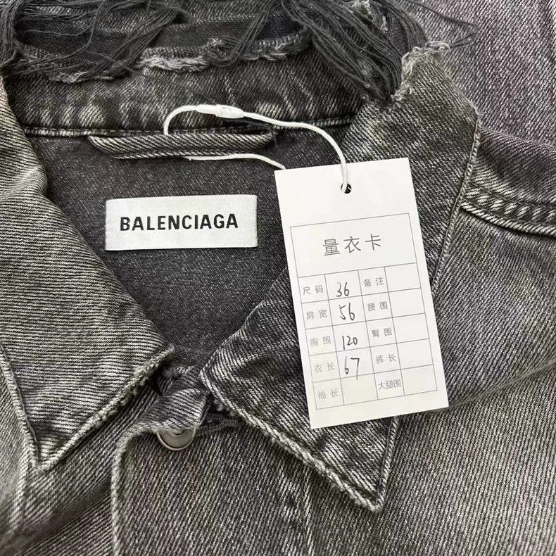Balenciaga Balenciaga size 36 Black and red washed and distressed jac Size S / US 4 / IT 40 - 3 Thumbnail