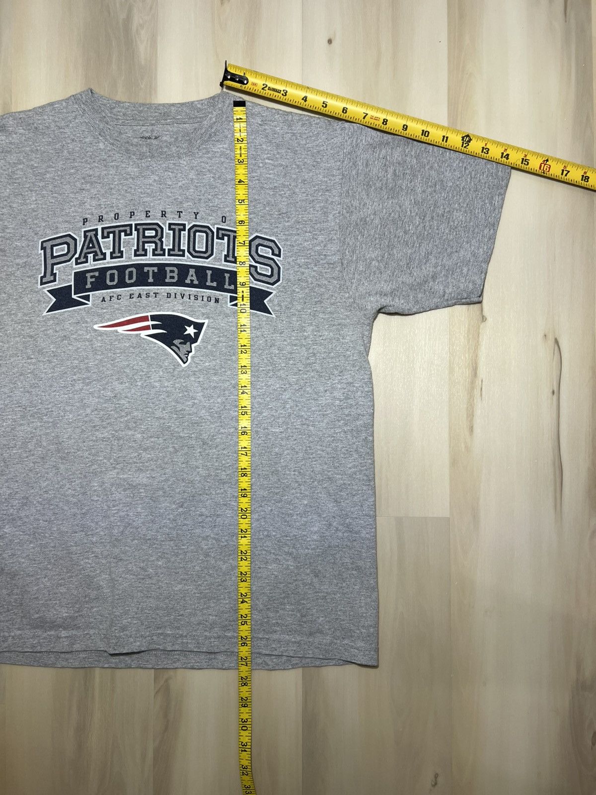 NFL New England Patriots Reebok T-shirt Sz Medium AFC East NFL Size US M / EU 48-50 / 2 - 4 Thumbnail