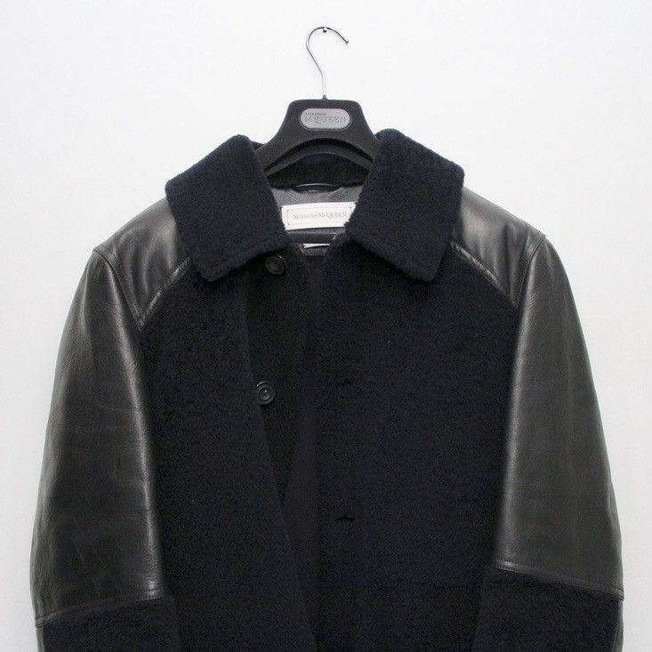 Alexander McQueen Alexander McQueen Shearling Leather Panel Coat Size US L / EU 52-54 / 3 - 2 Thumbnail