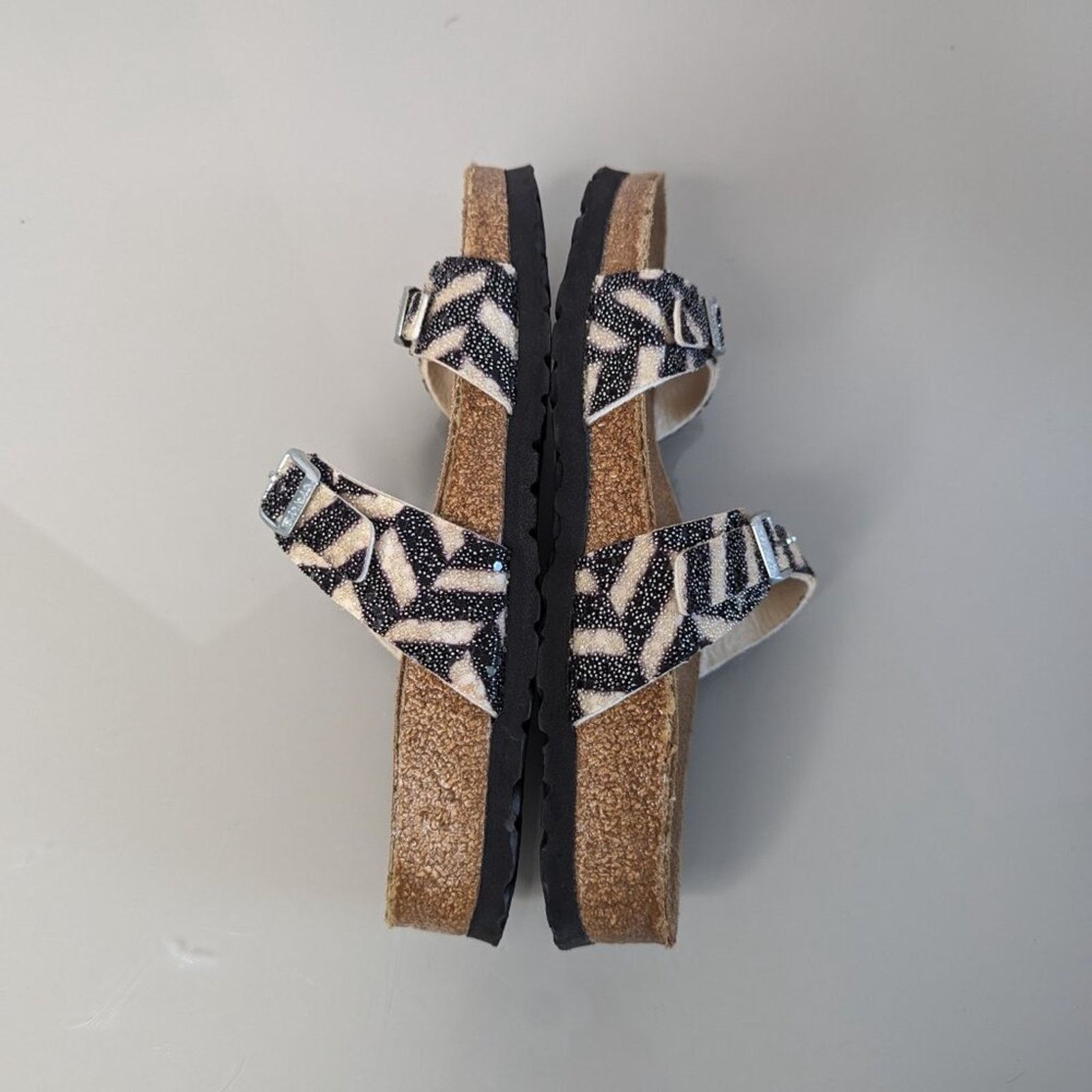 Birkenstock Birkenstock Birkis Black Tahiti Beaded Double Strap Sandals Size US 6 / IT 36 - 6 Thumbnail