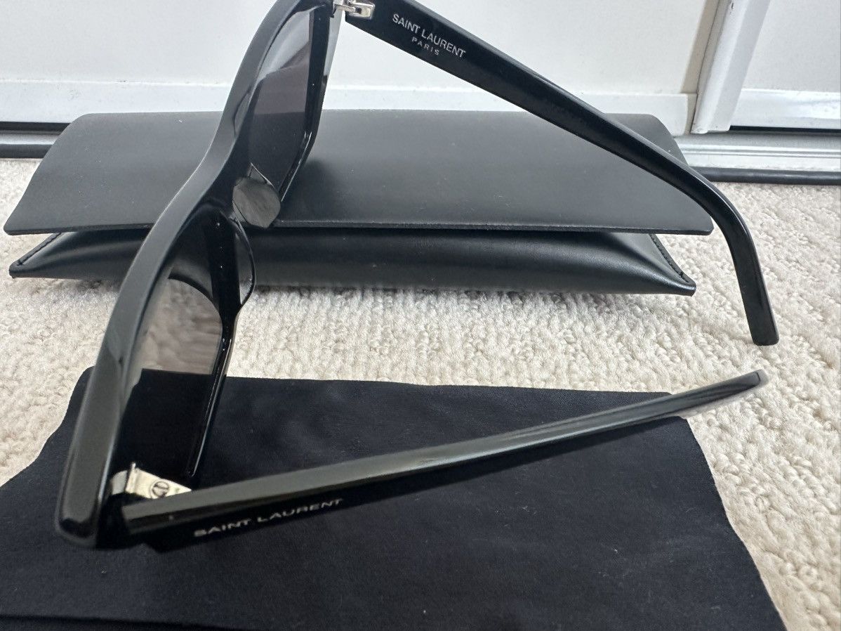 Saint Laurent Paris Saint Laurent sunglasses Size ONE SIZE - 8 Thumbnail