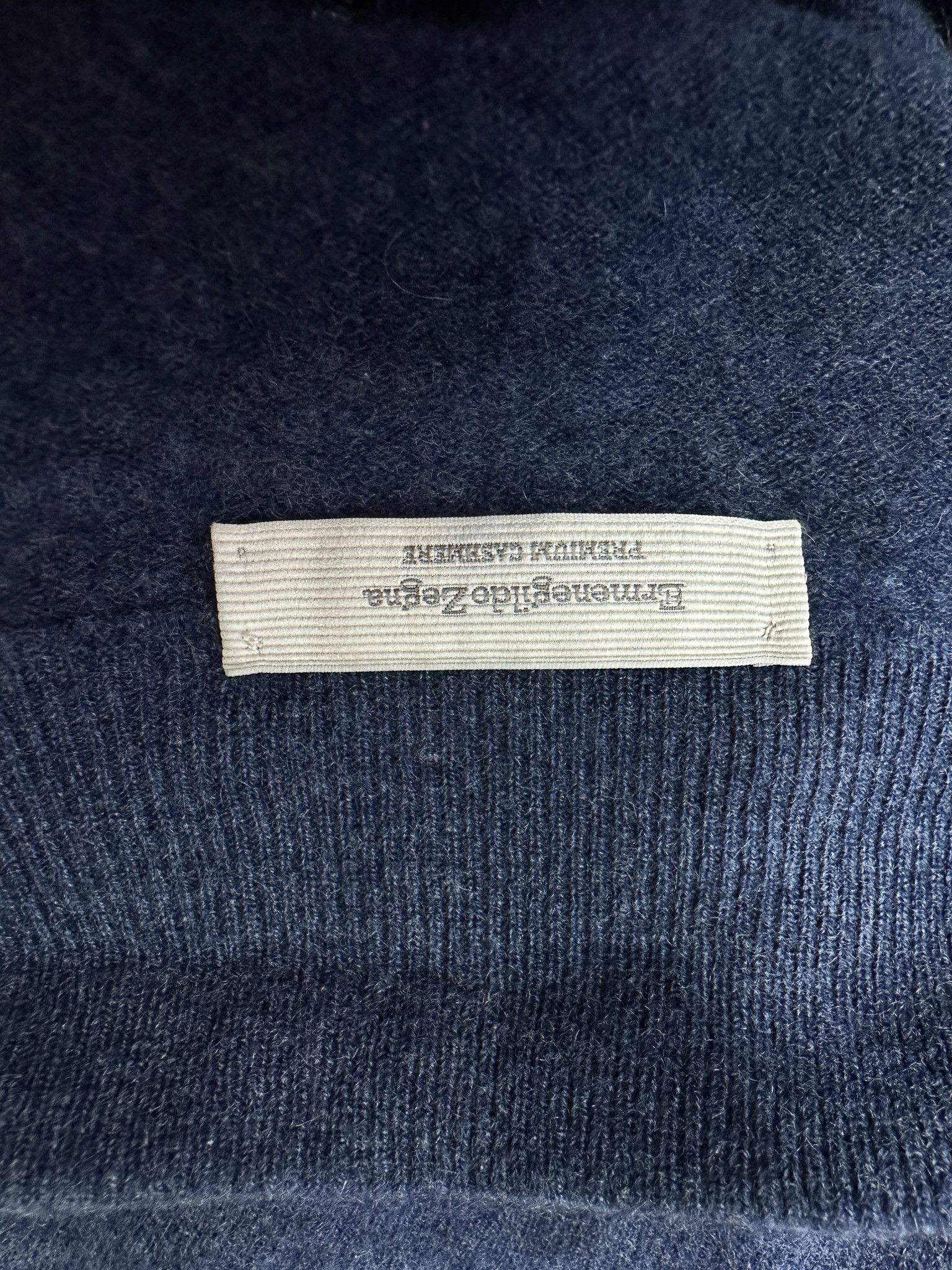 Ermenegildo Zegna Men's cashmere sweater Ermenegildo Zegna Size US XL / EU 56 / 4 - 4 Thumbnail