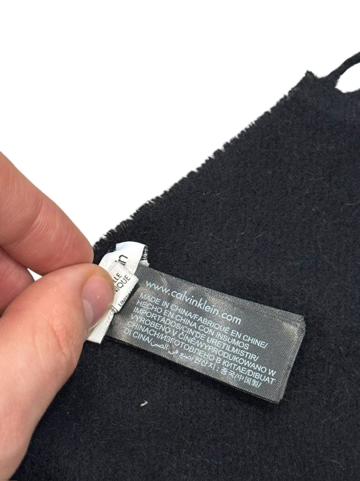 Calvin Klein Calvin Klein Logo Black Wool Wrap Shawl Scarf Size ONE SIZE - 7 Thumbnail