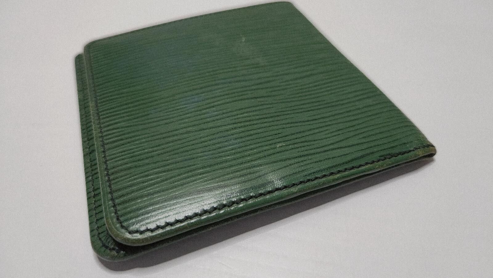 Louis Vuitton Louis Vuitton Epi Leather Bifold Wallet Green Men's Wallet Size ONE SIZE - 6 Thumbnail