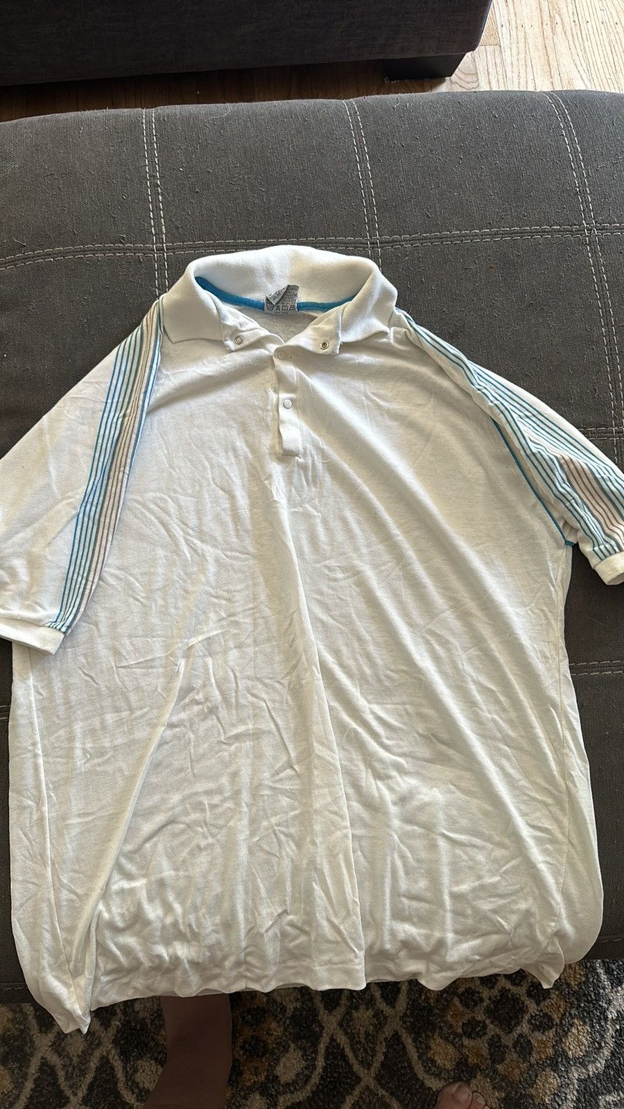 Vintage Vintage 80’s Campus Sport Shirt. Has small stain. Size US XL / EU 56 / 4 - 1 Thumbnail
