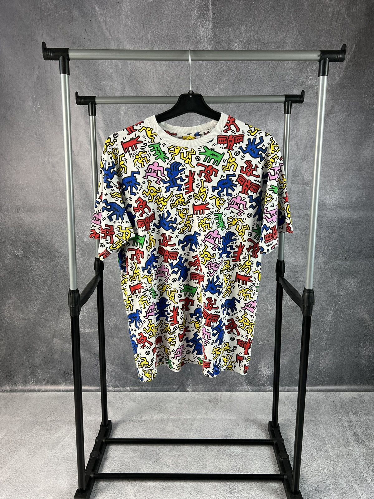 Designer Keith Haring overprint T-shirt Size US S / EU 44-46 / 1 - 1 Thumbnail