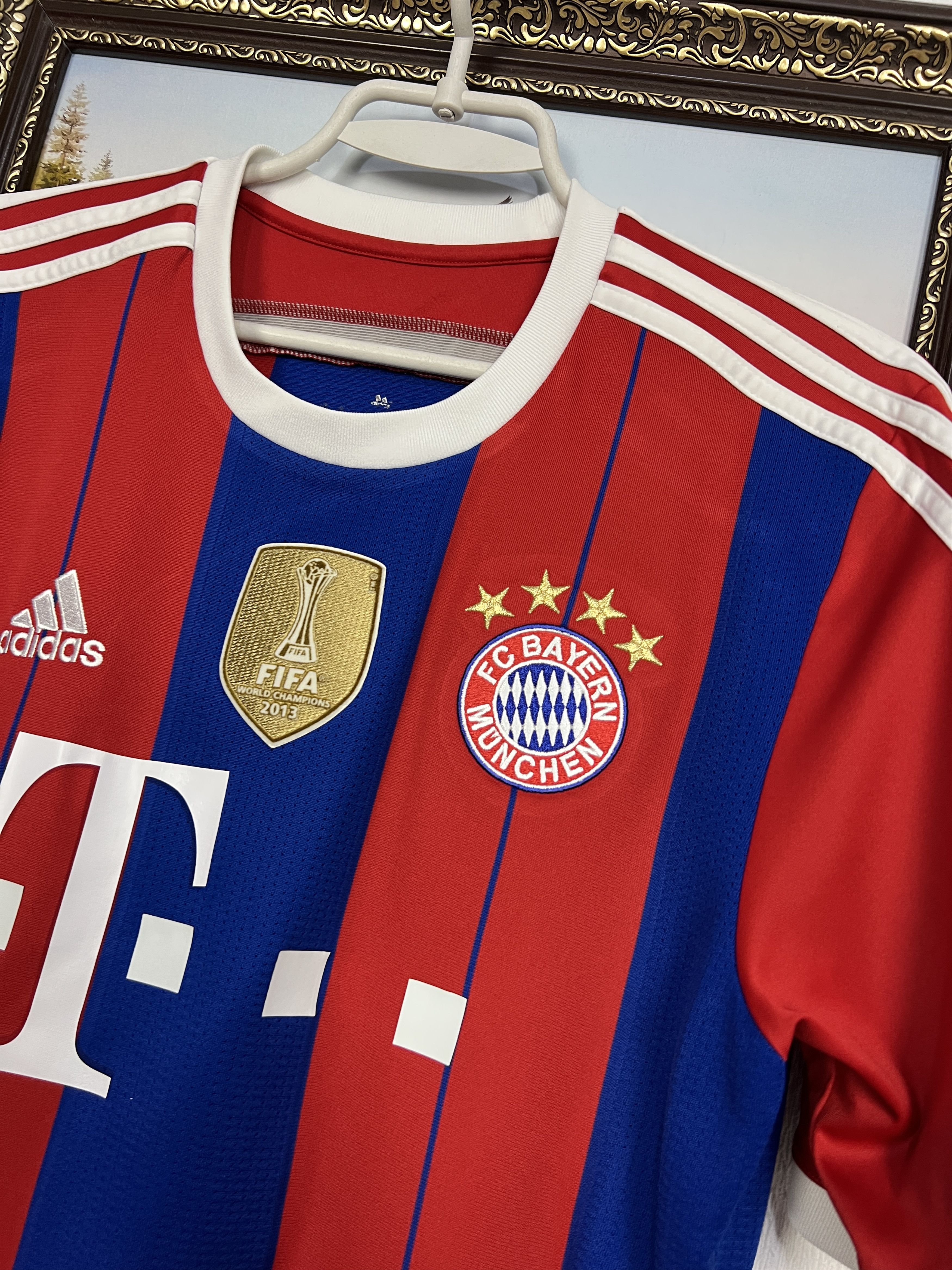 Adidas Bayern Munich Home football shirt 2014 Adidas #10 Robben Size US M / EU 48-50 / 2 - 14 Thumbnail