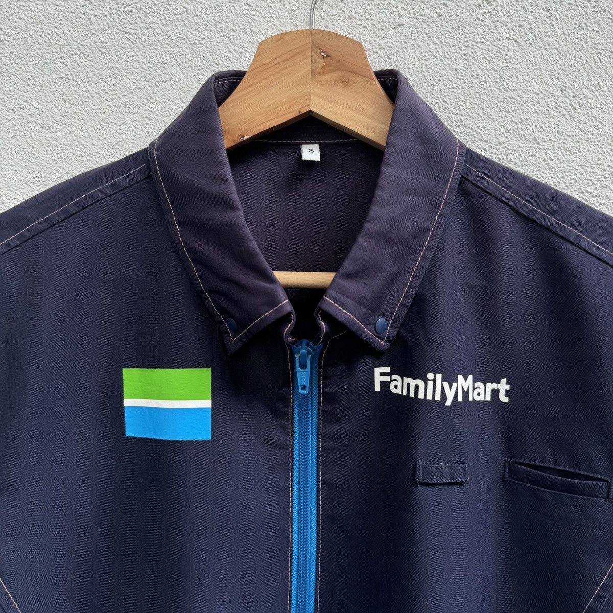 Japanese Brand Family Mart Uniform Japanese Work Shirt Size US S / EU 44-46 / 1 - 7 Thumbnail