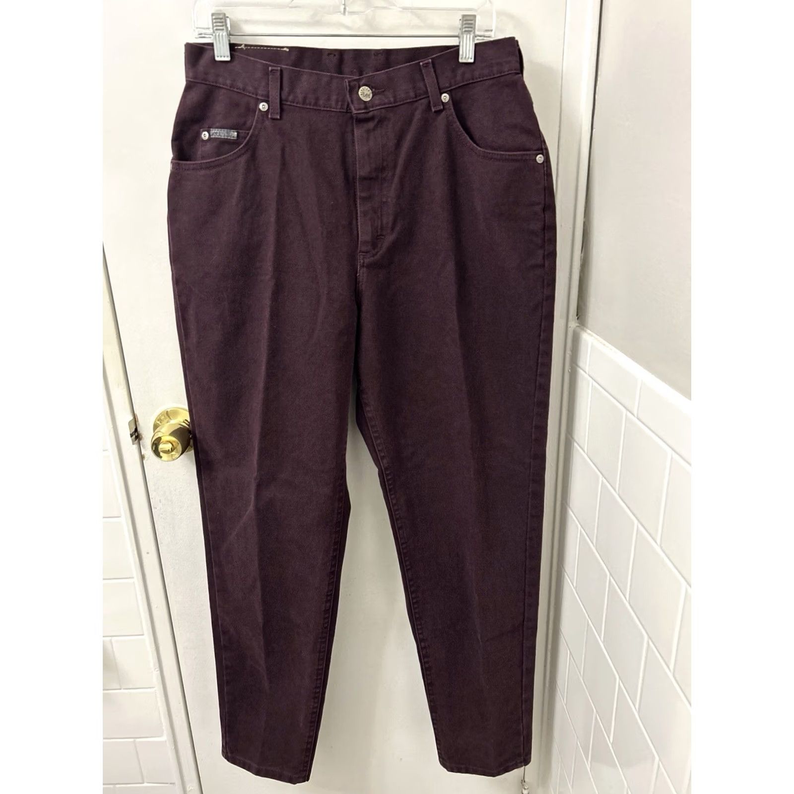 Lee VINTAGE Lee Riveted Jeans Womens 14x31 Burgundy Made In USA YKK Denim NWT S(Burgundy) Purple Jeans 5-Pocket Mens Womens Girls? Size 36" / US 14 / IT 50 - 6 Thumbnail