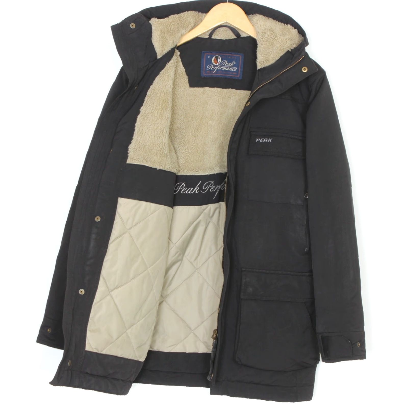 Peak Performance PEAK PERFORMANCE CAMP Black Hooded Parka Jacket Men Size S Size US S / EU 44-46 / 1 - 2 Thumbnail