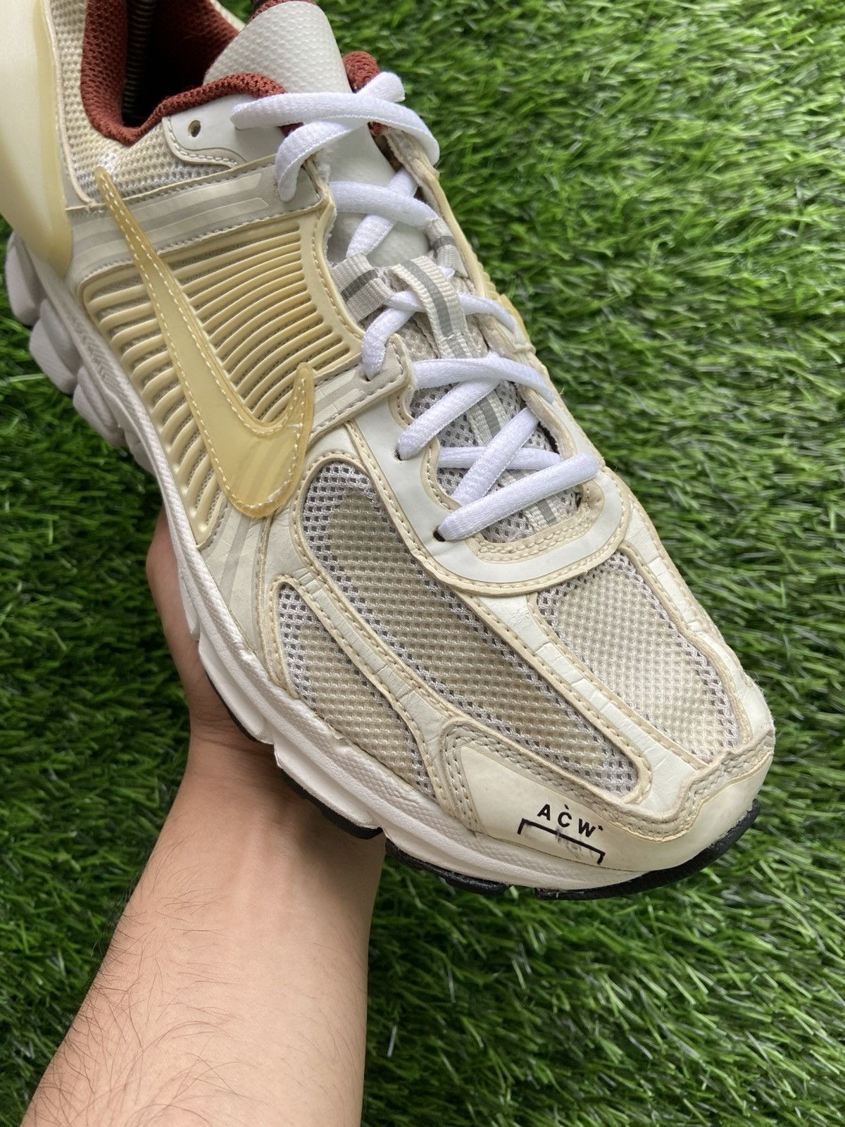 A-COLD-WALL* × Nike Nike Zoom Vomero 5 A Cold Wall Sail Size US 9 / EU 42 - 12 Thumbnail