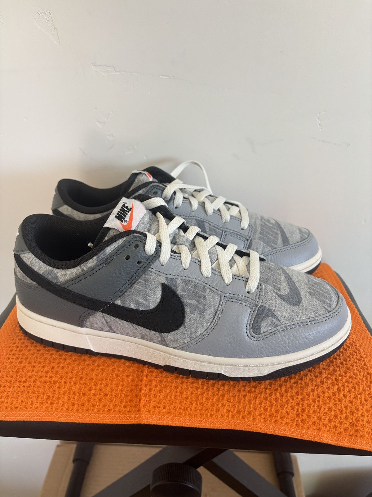 Nike Nike Dunk Low Copy Paste Size US 9 / EU 42 - 1 Thumbnail